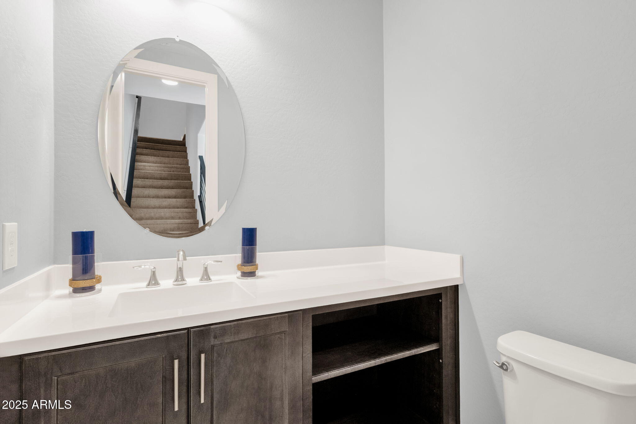 7449 E VIA DE LUNA Drive