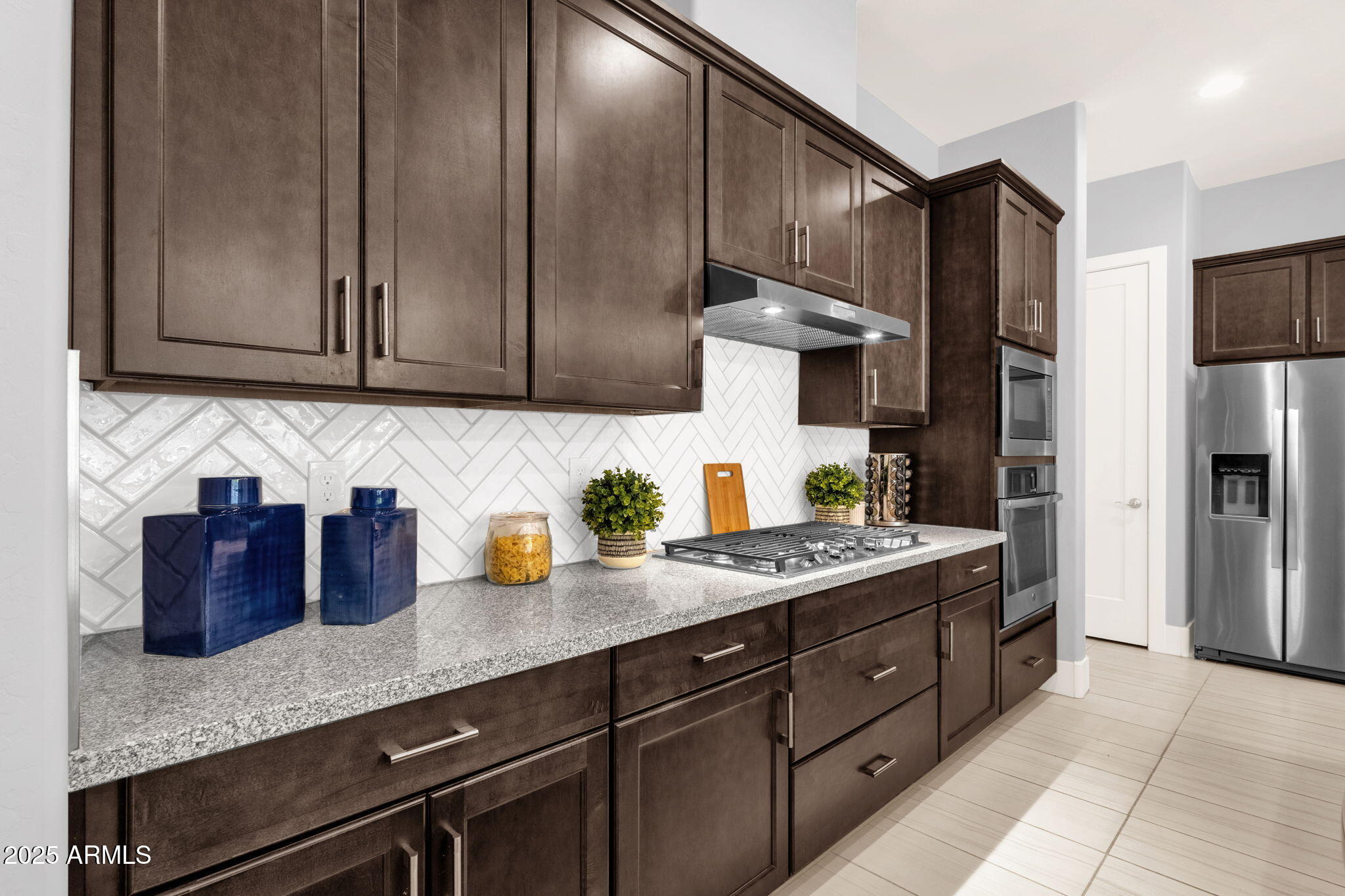 7449 E VIA DE LUNA Drive