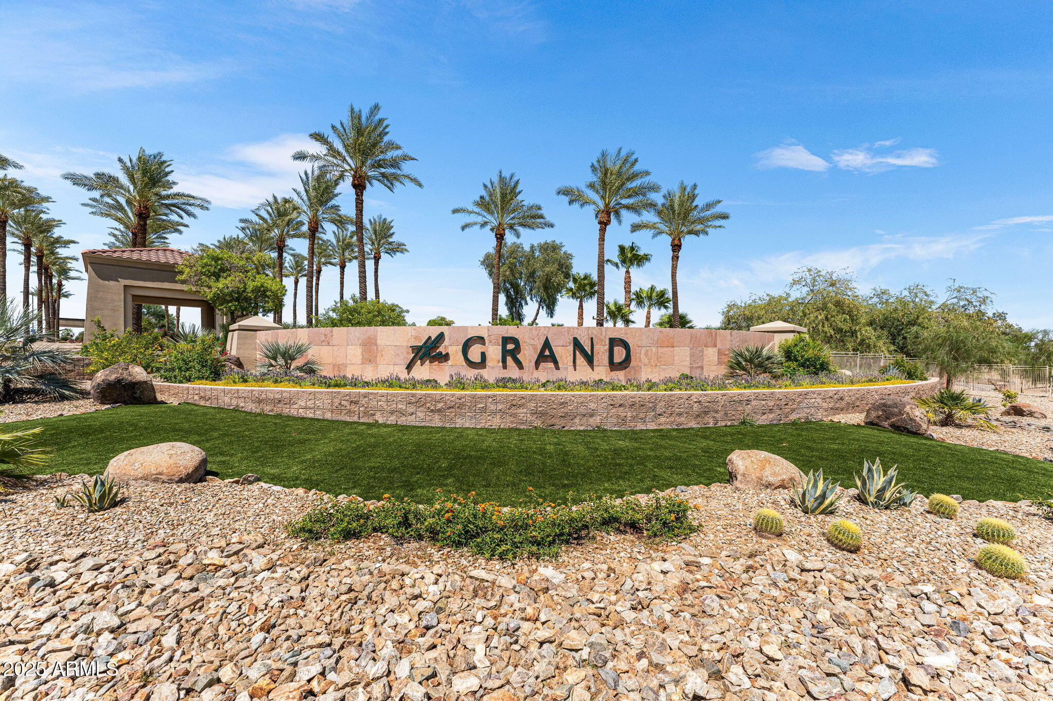 17515 N EAGLE CREST Drive