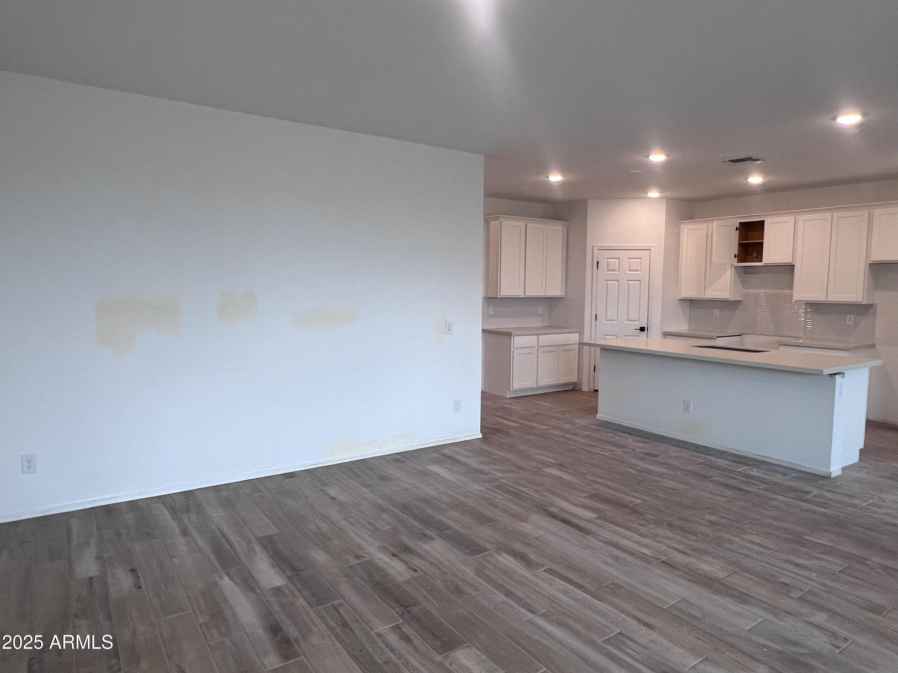 24145 W BOWKER Street