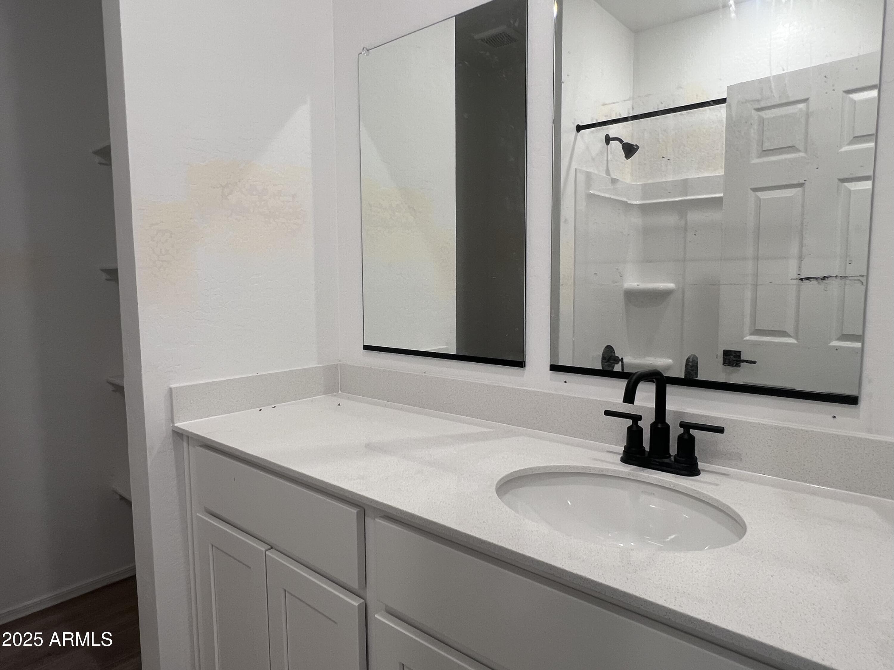 24145 W BOWKER Street