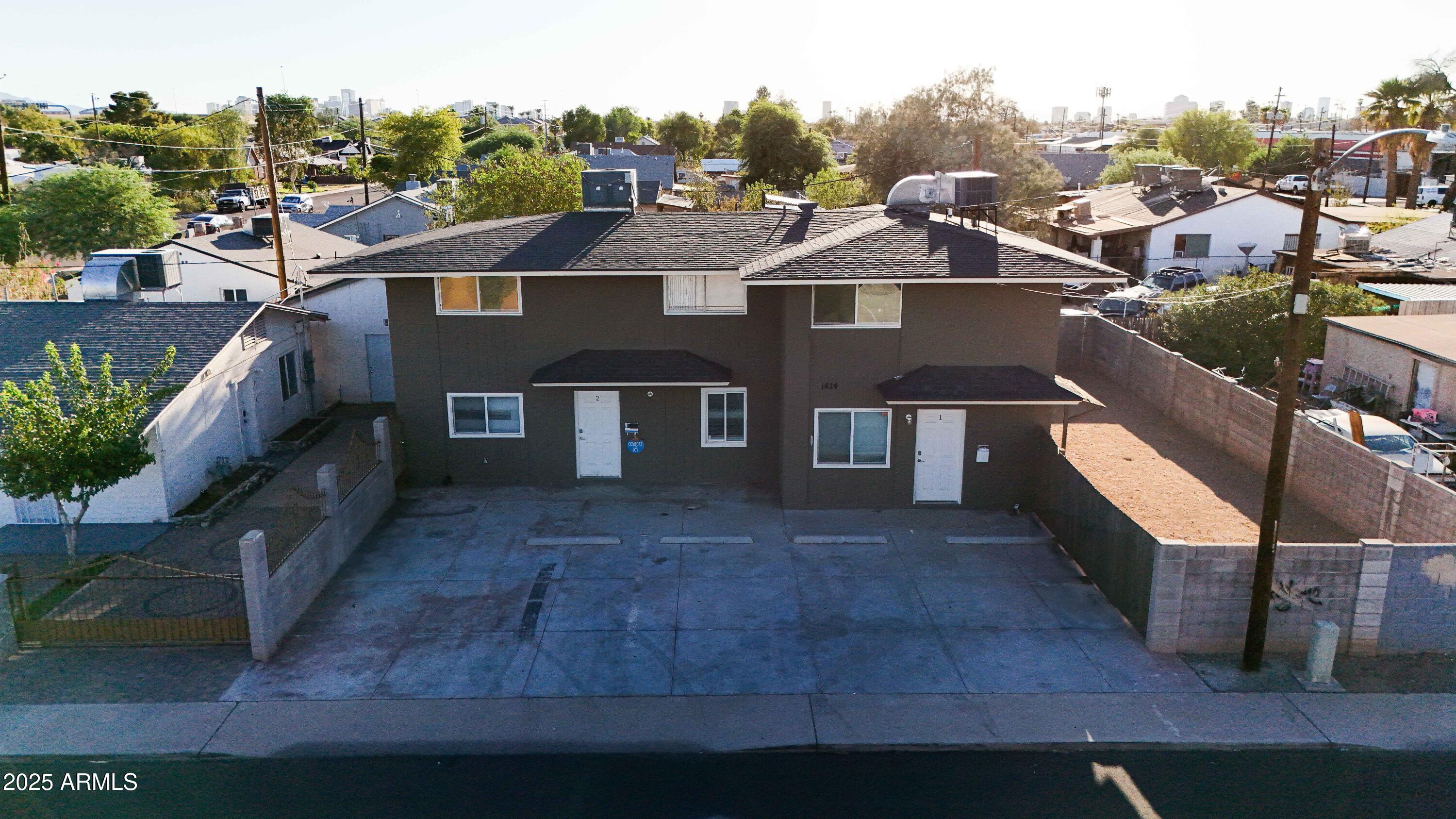 2646 E WILLETTA Street