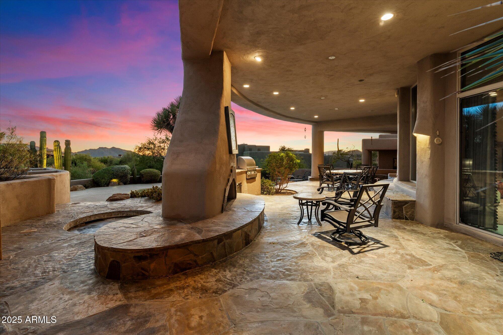 9555 E CELESTIAL Drive