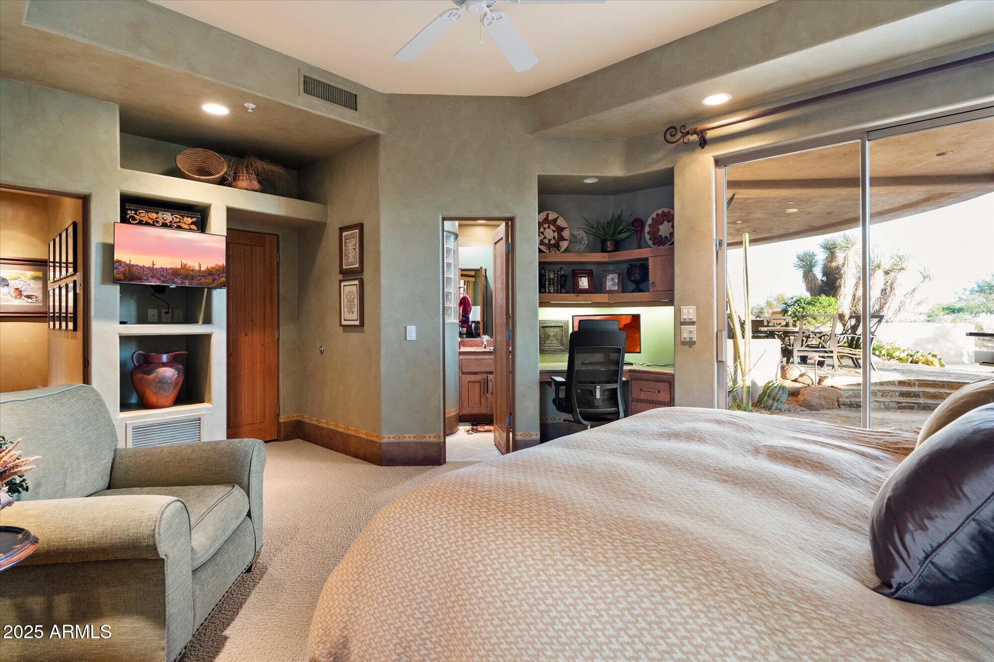 9555 E CELESTIAL Drive