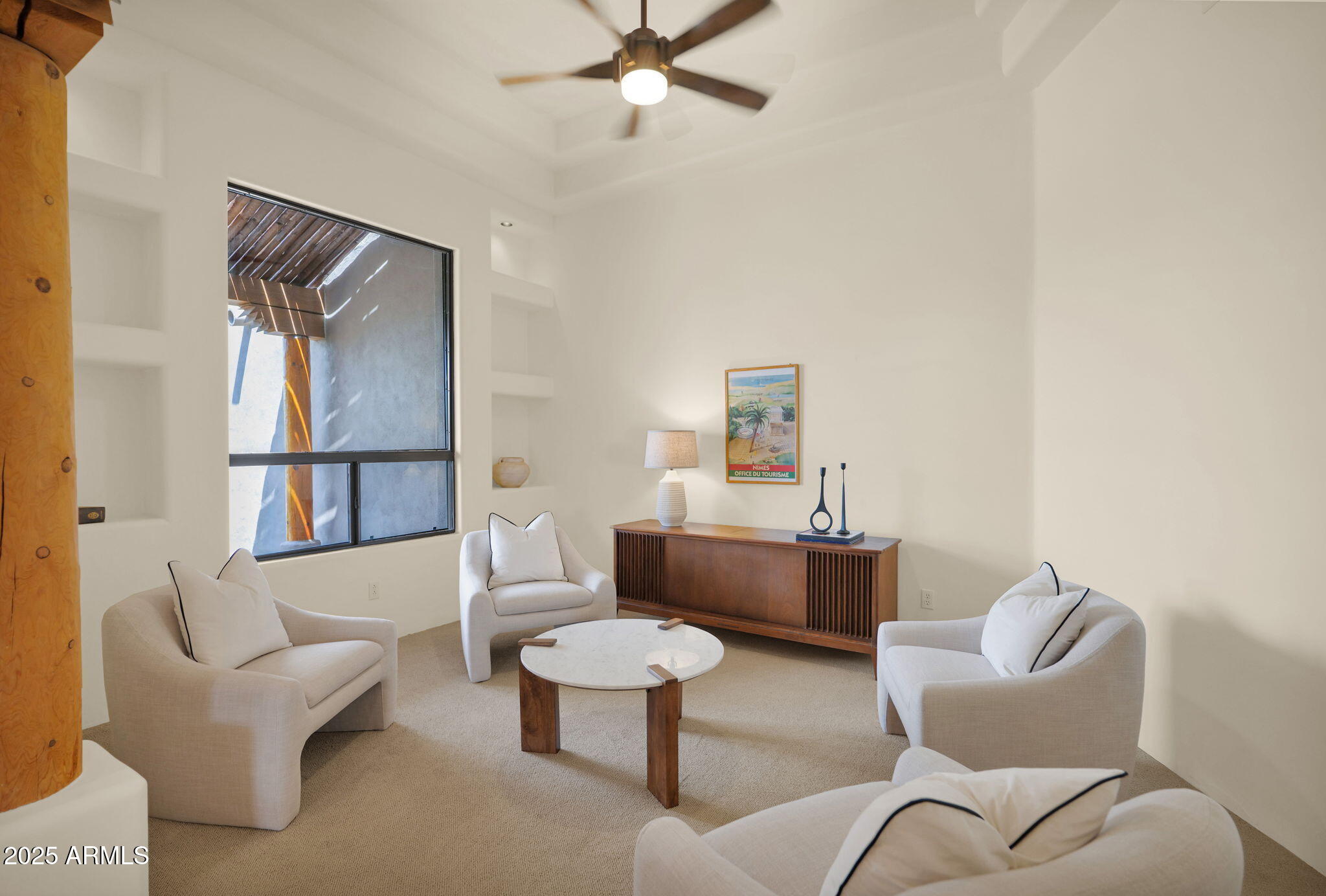 7130 E SADDLEBACK Street, 5