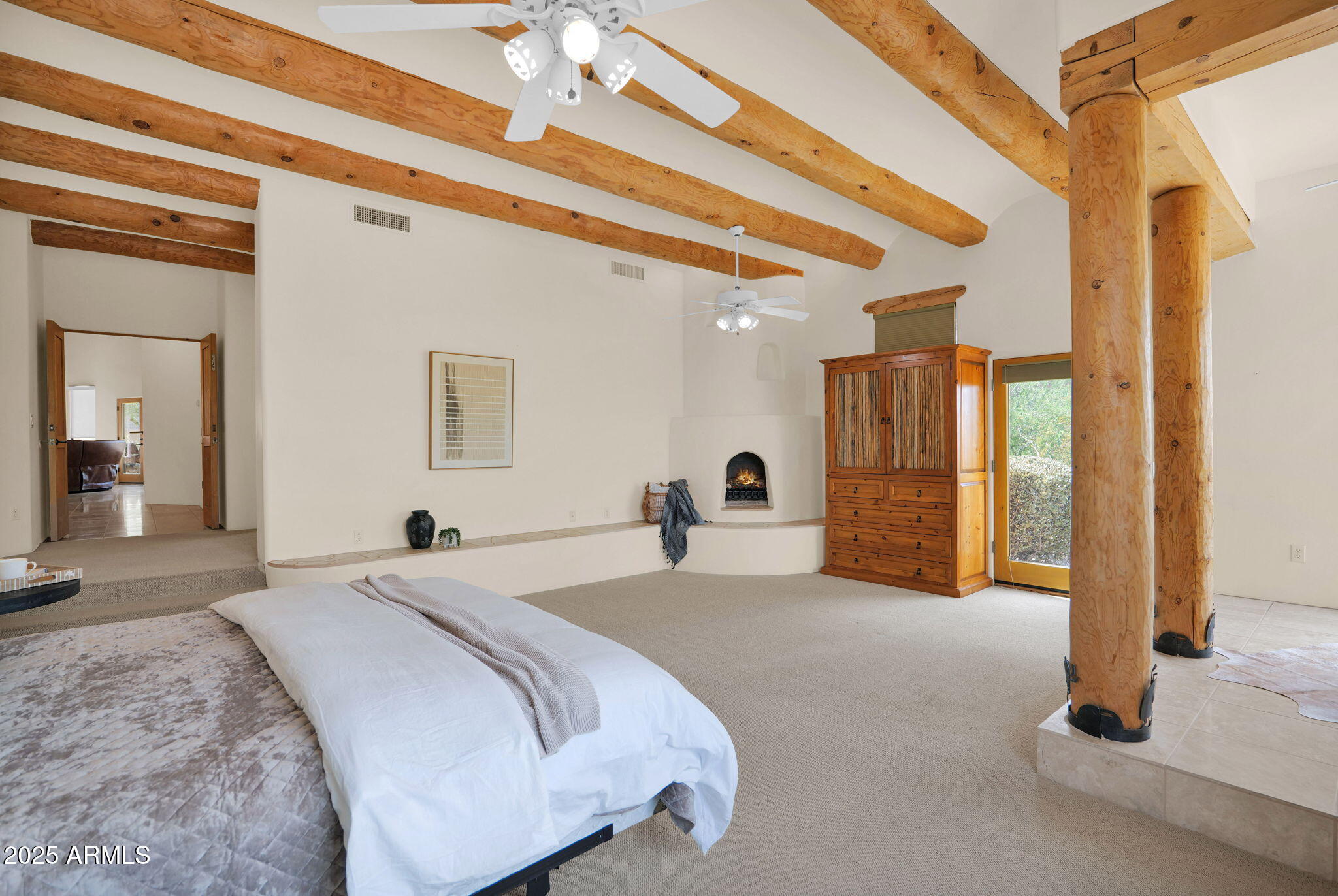 7130 E SADDLEBACK Street, 5