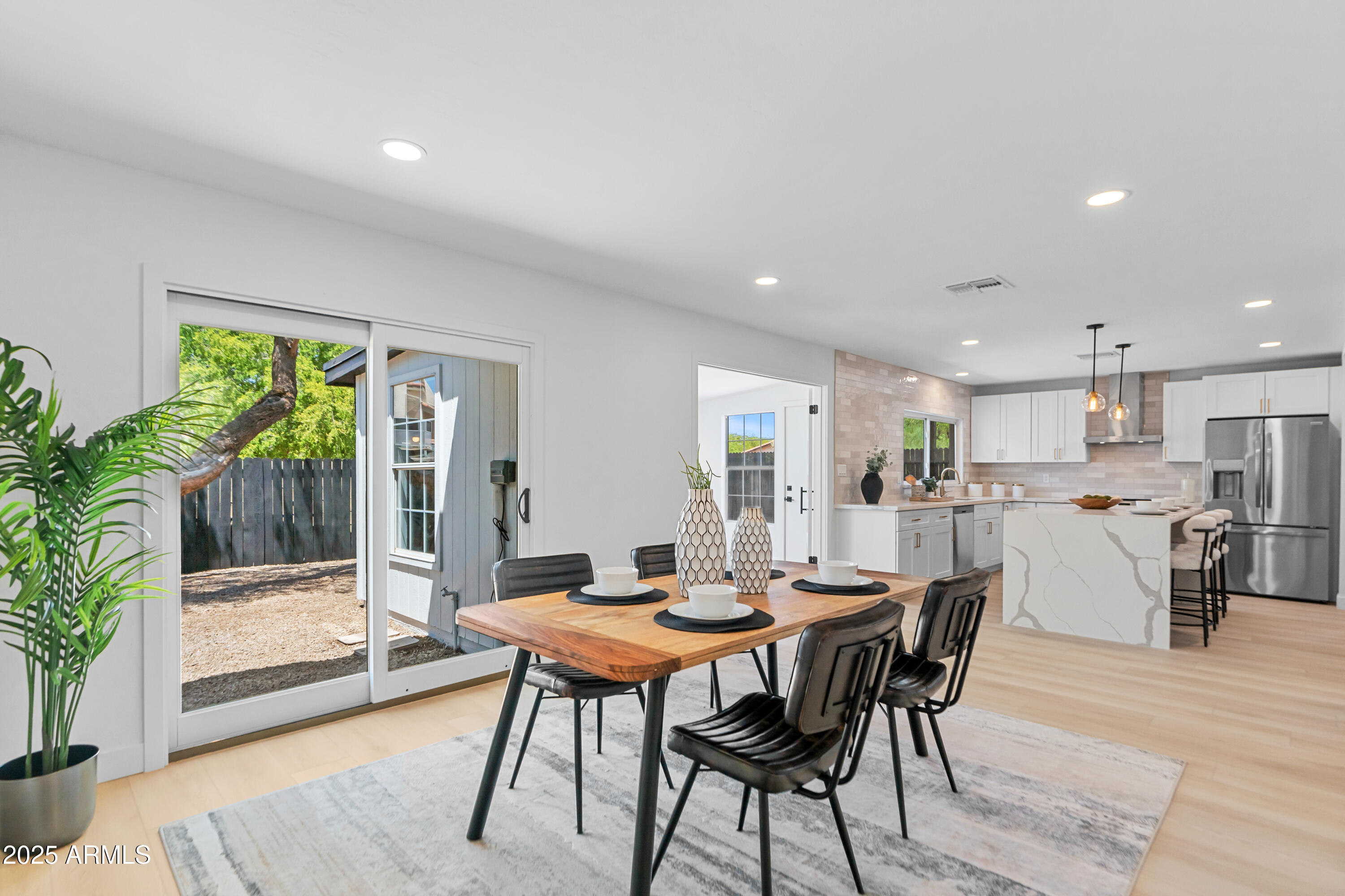 5532 E VIRGINIA Avenue