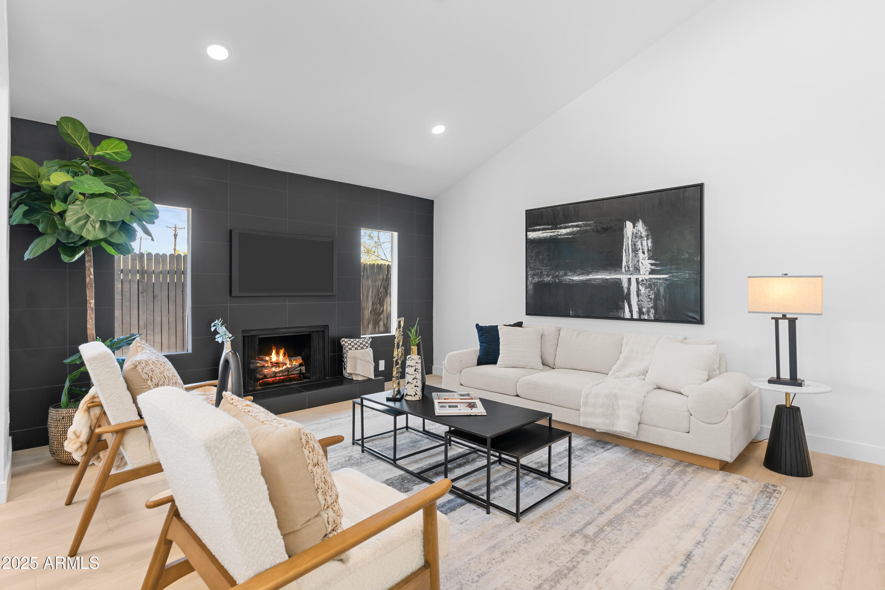 5532 E VIRGINIA Avenue