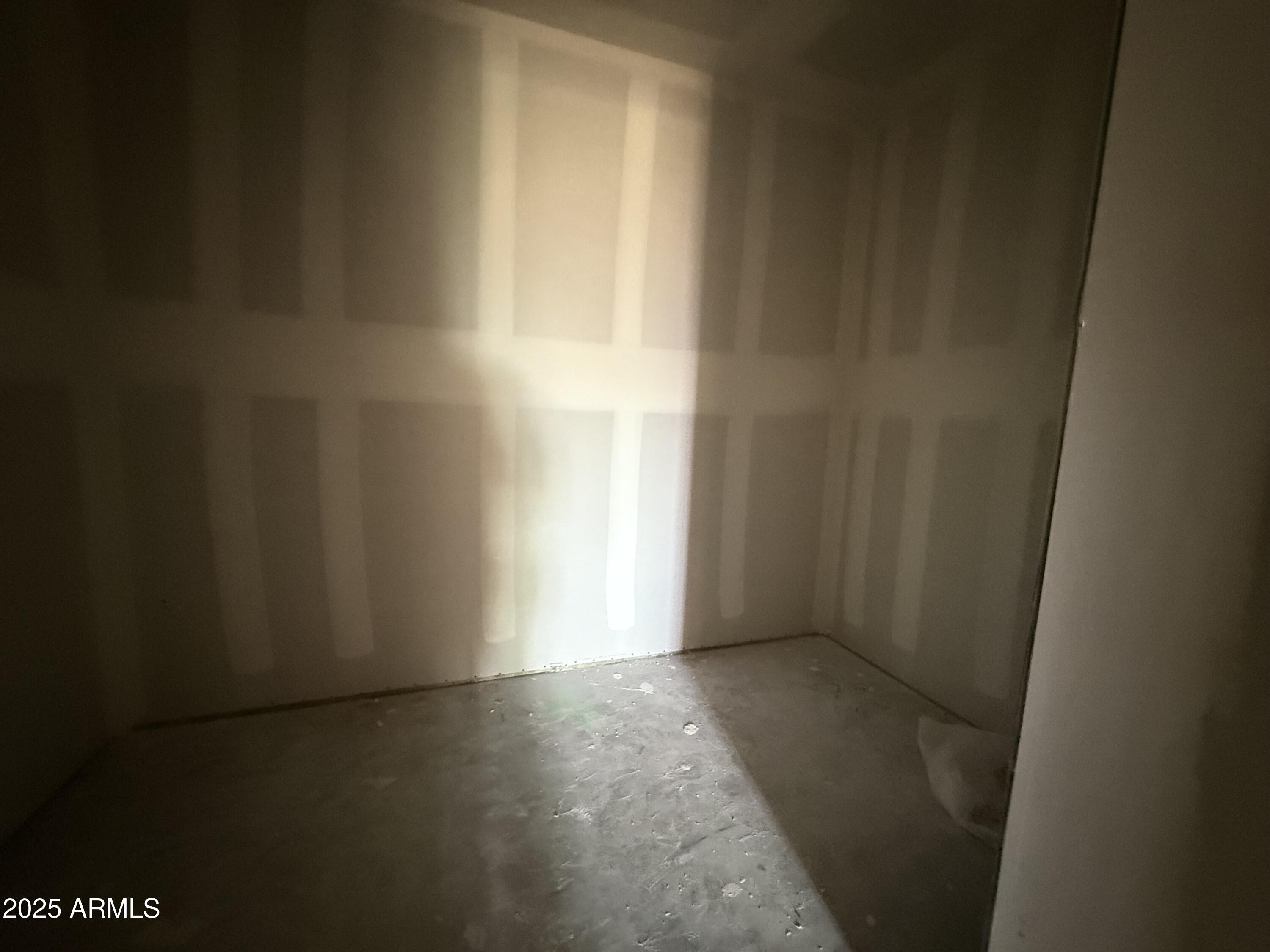 9519 W PARKWAY Drive