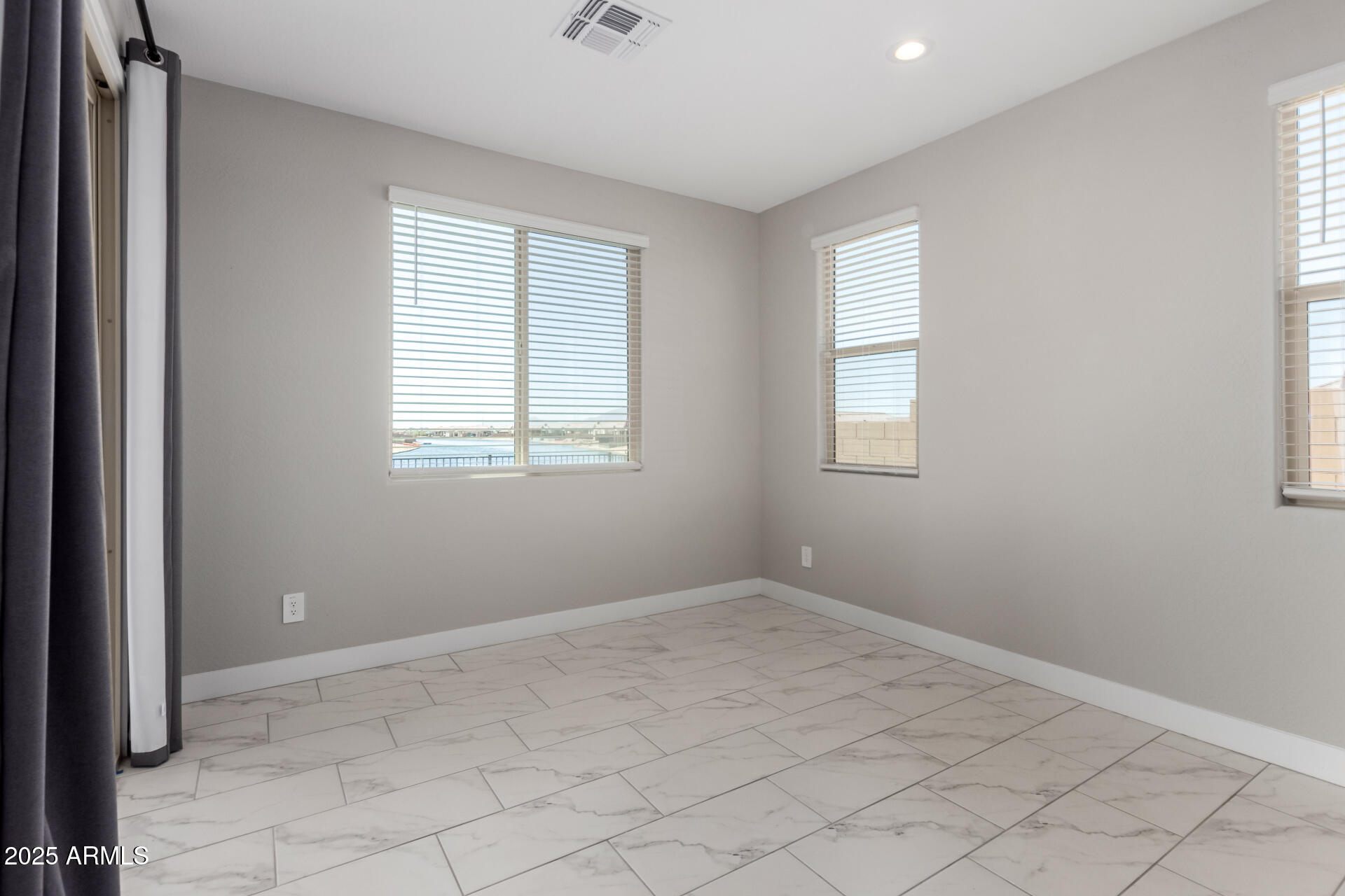 22386 N DANIEL Drive