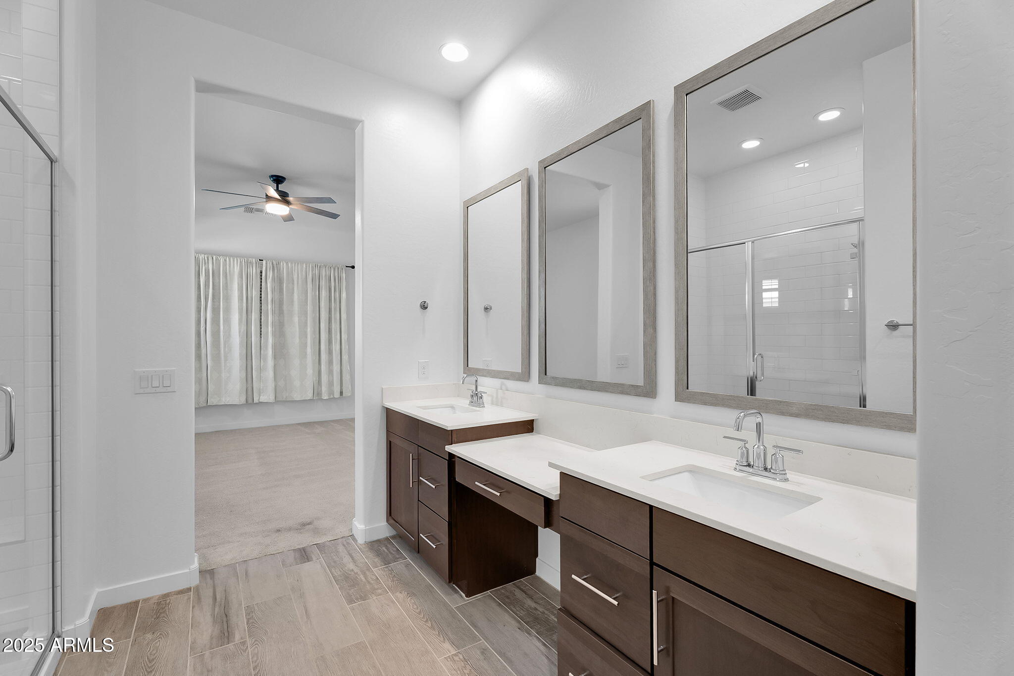 19027 W SIERRA Street