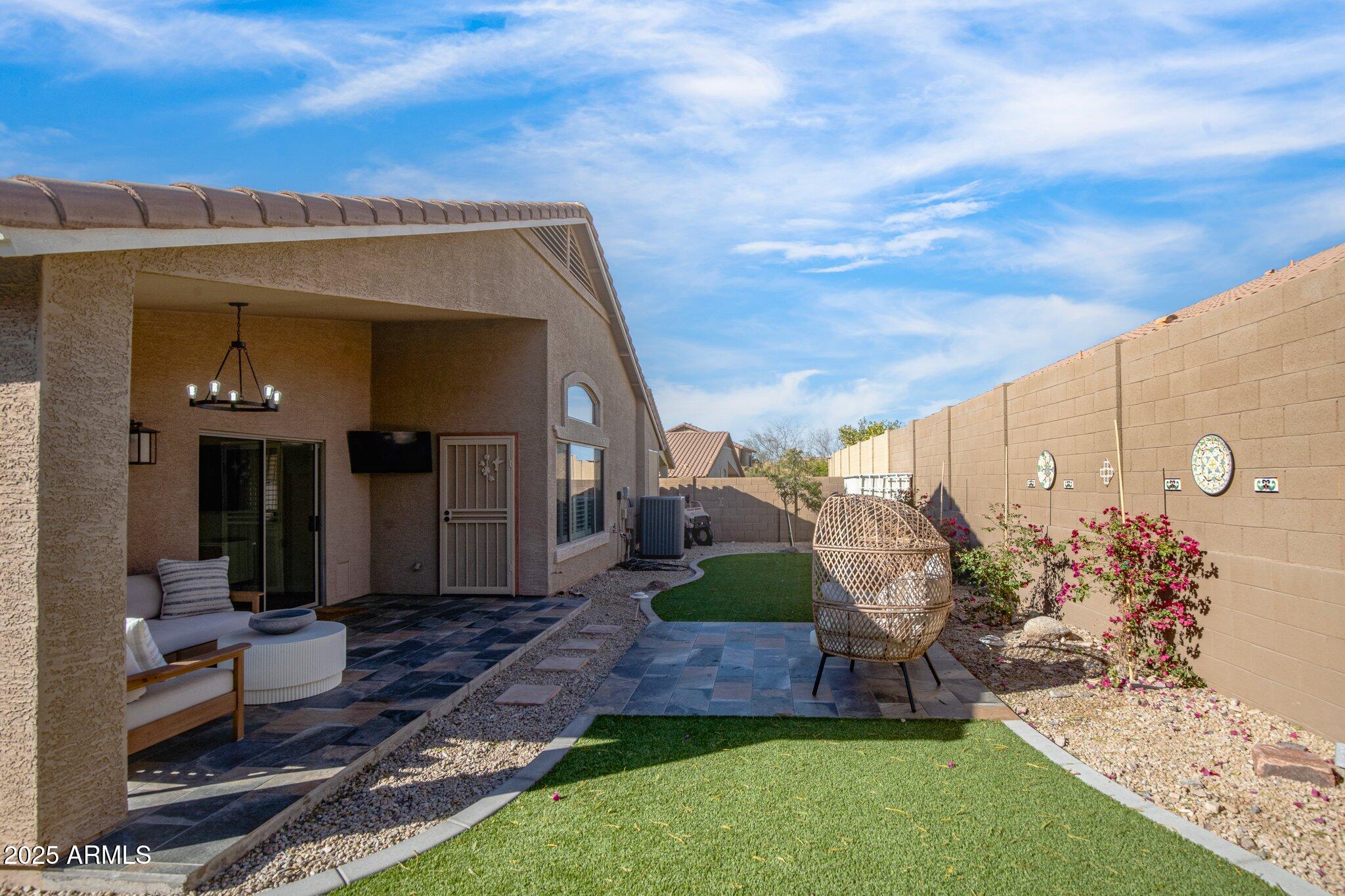 9970 E MONTE CRISTO Avenue