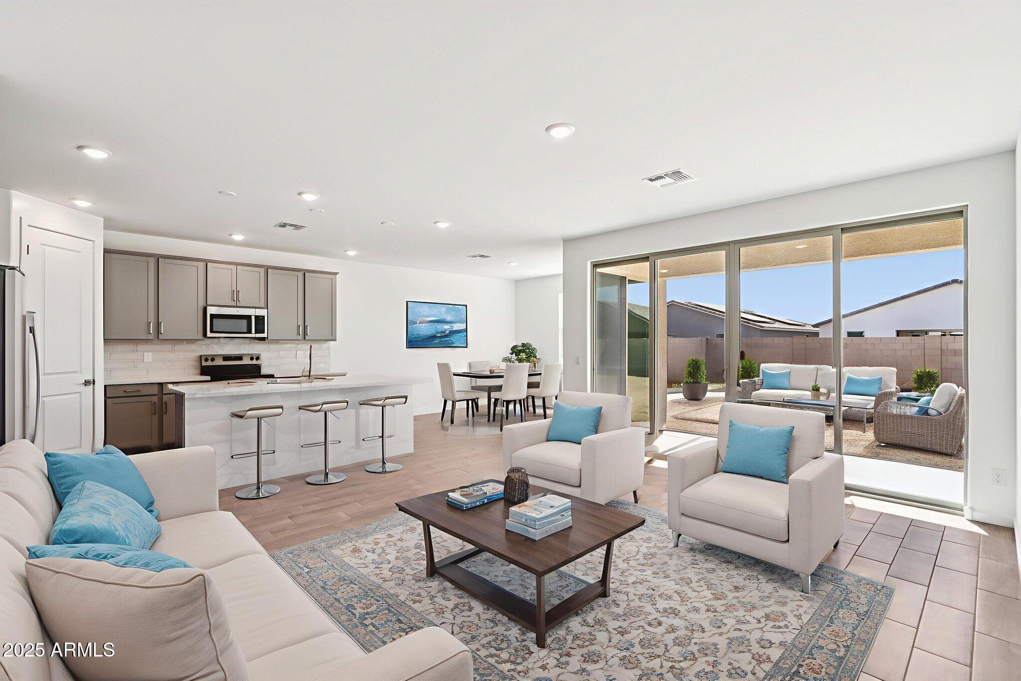 15735 W CAMDEN Avenue