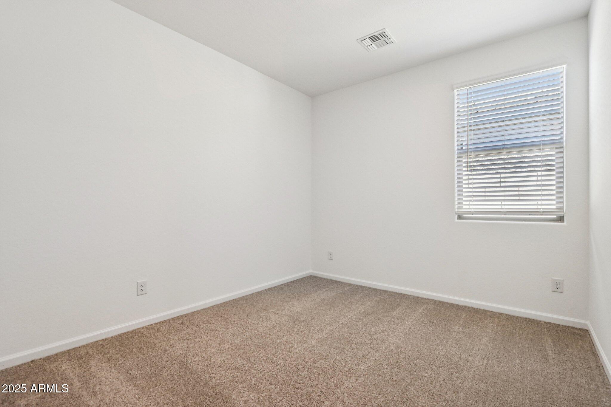 15735 W CAMDEN Avenue