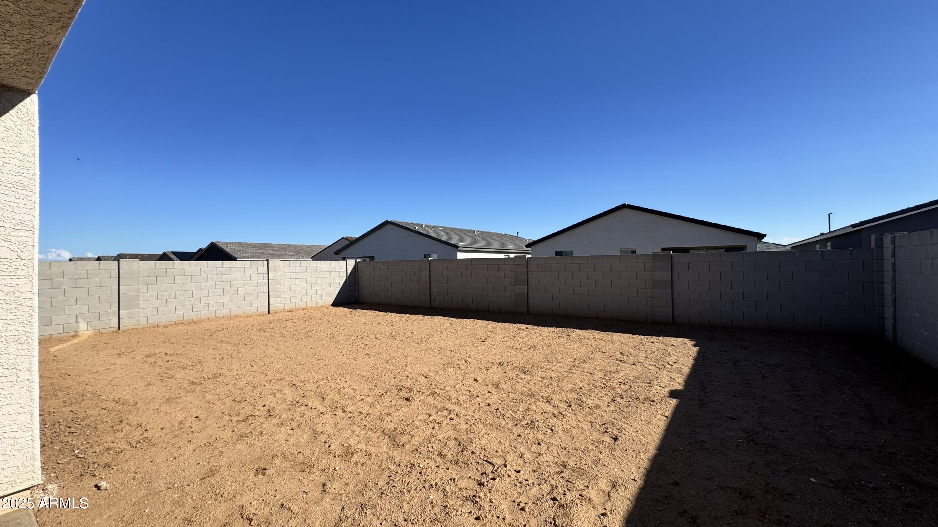 15751 W CAMDEN Avenue