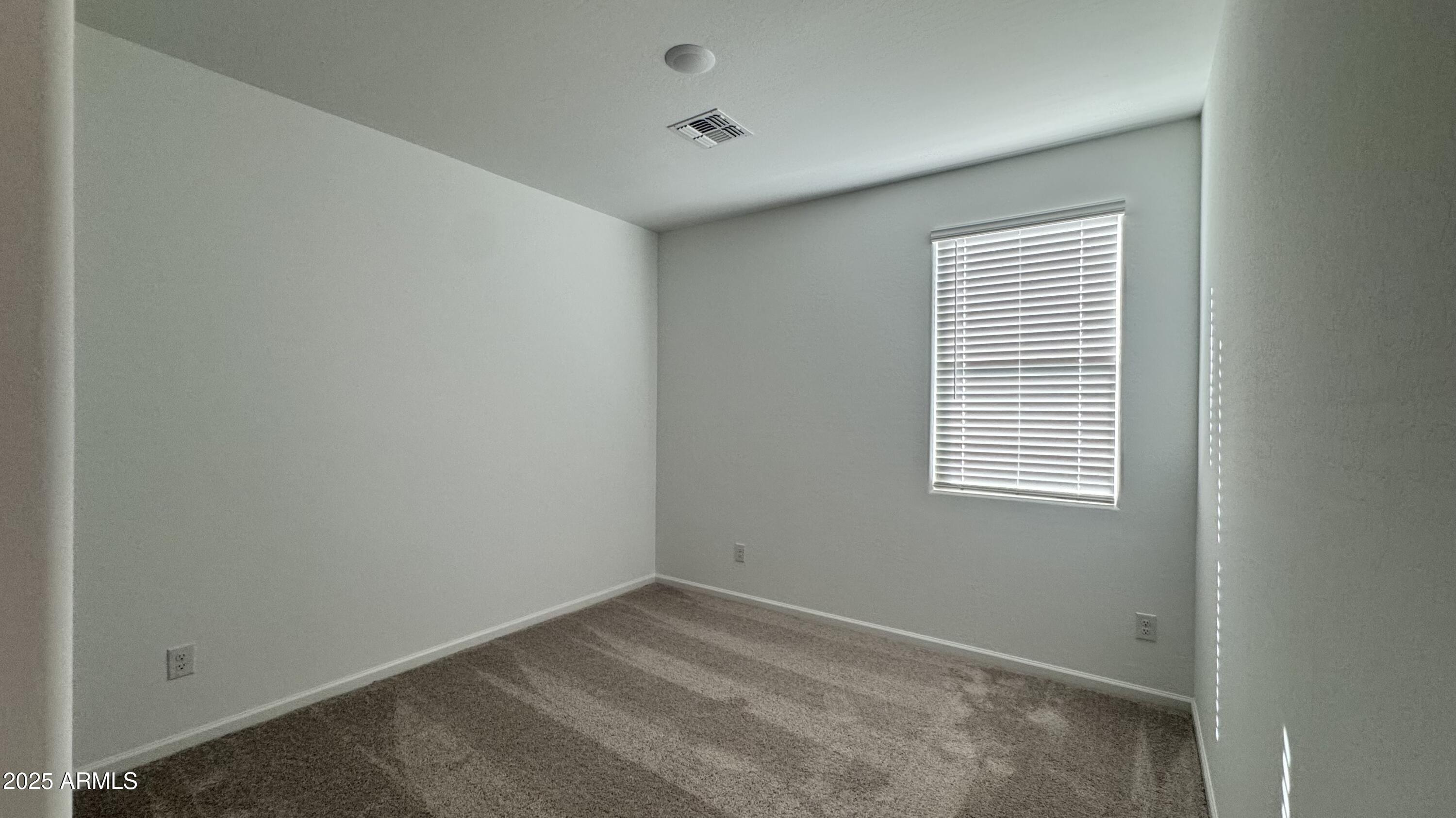 15751 W CAMDEN Avenue