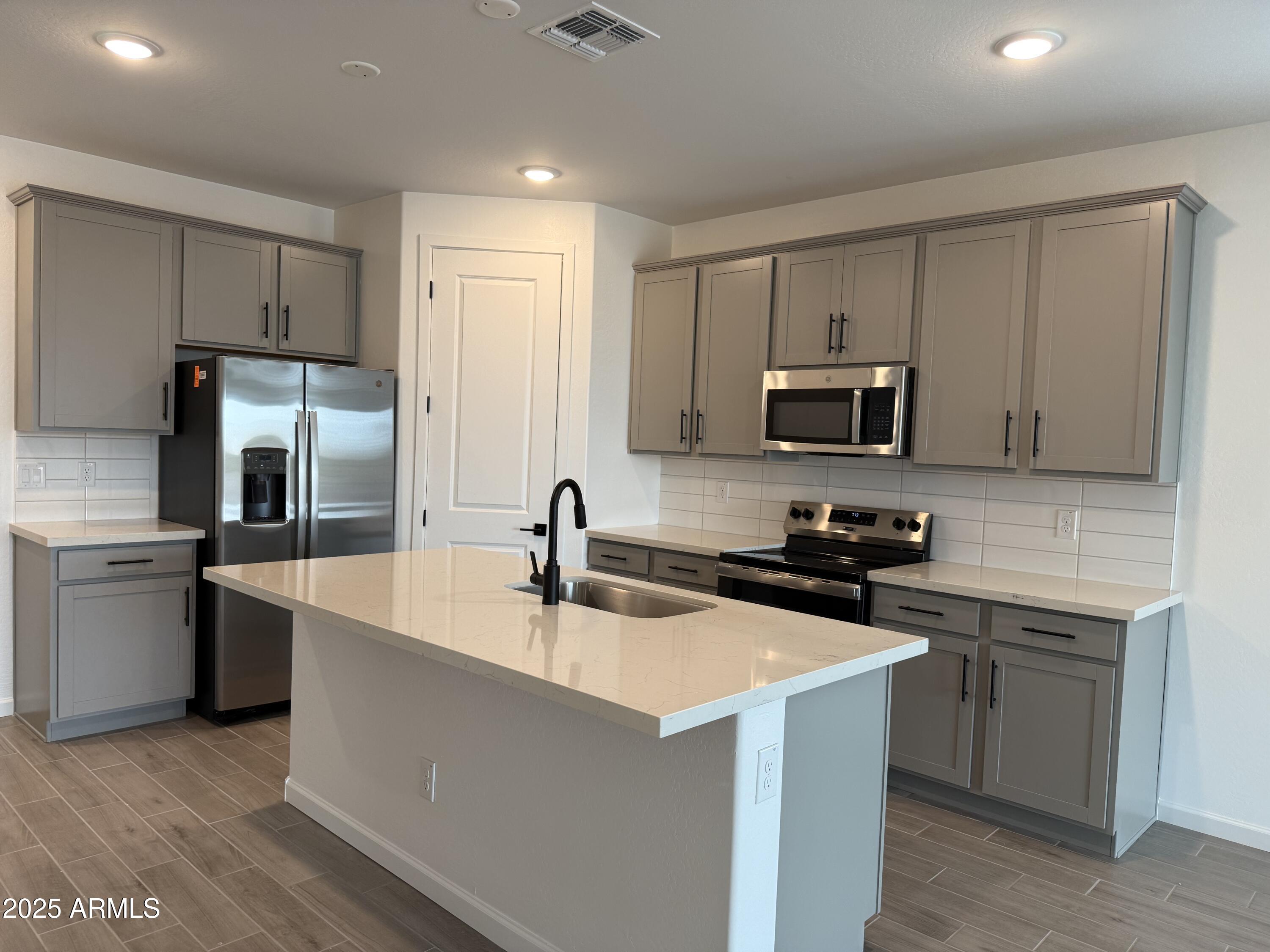 18235 W LA SENDA Drive