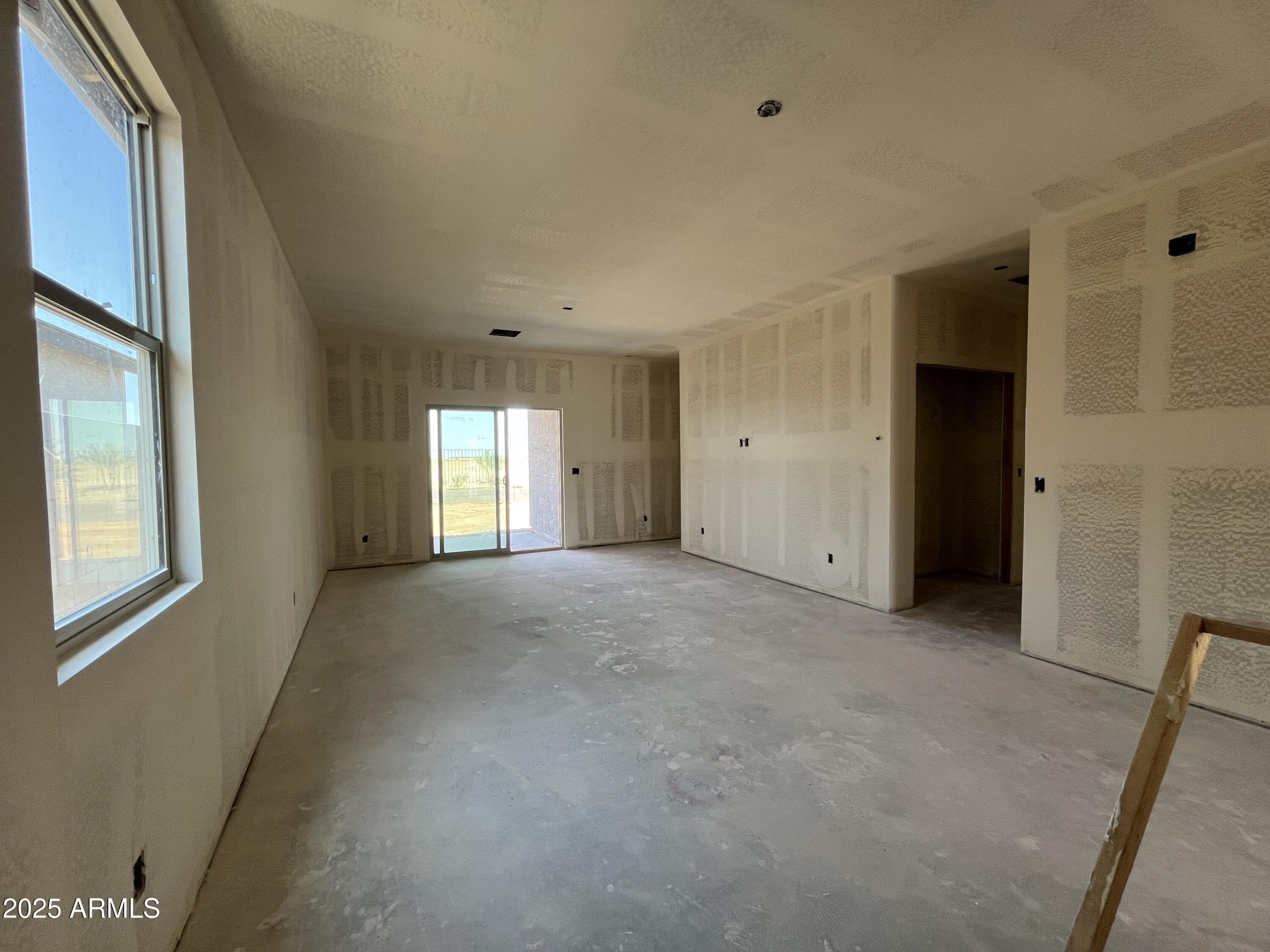 47436 W KENNER Drive