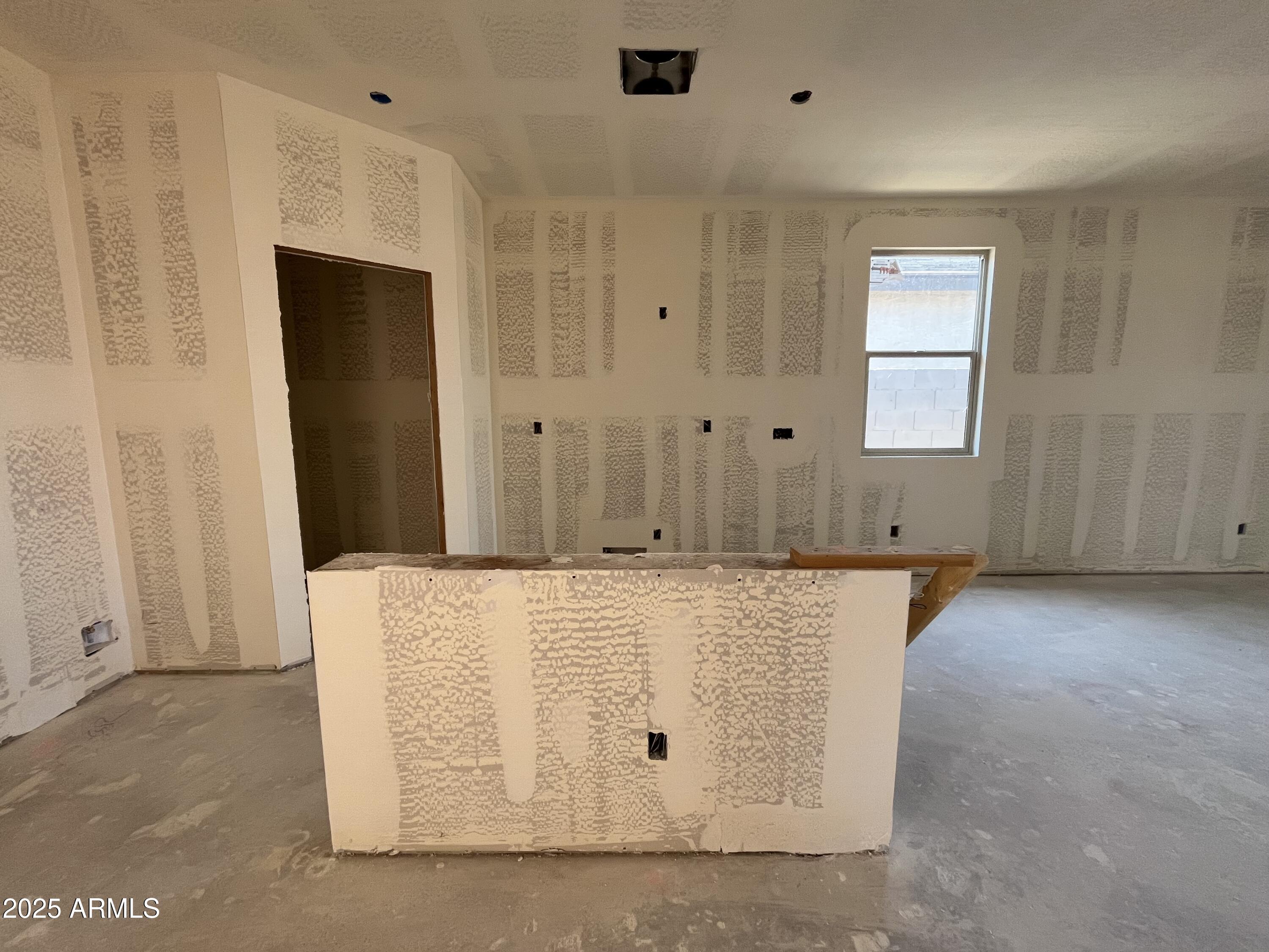 47436 W KENNER Drive