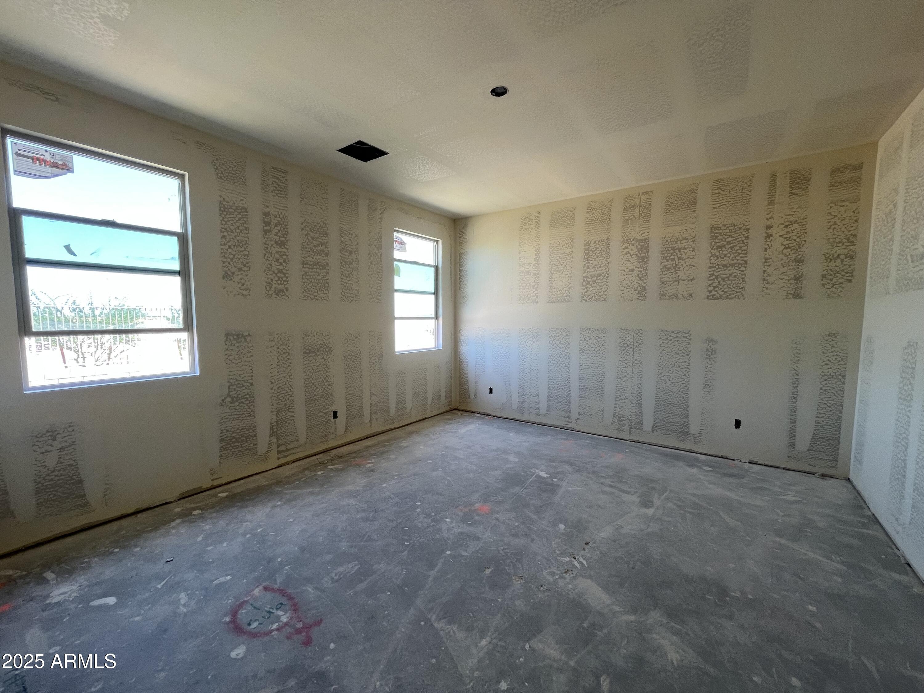 47436 W KENNER Drive