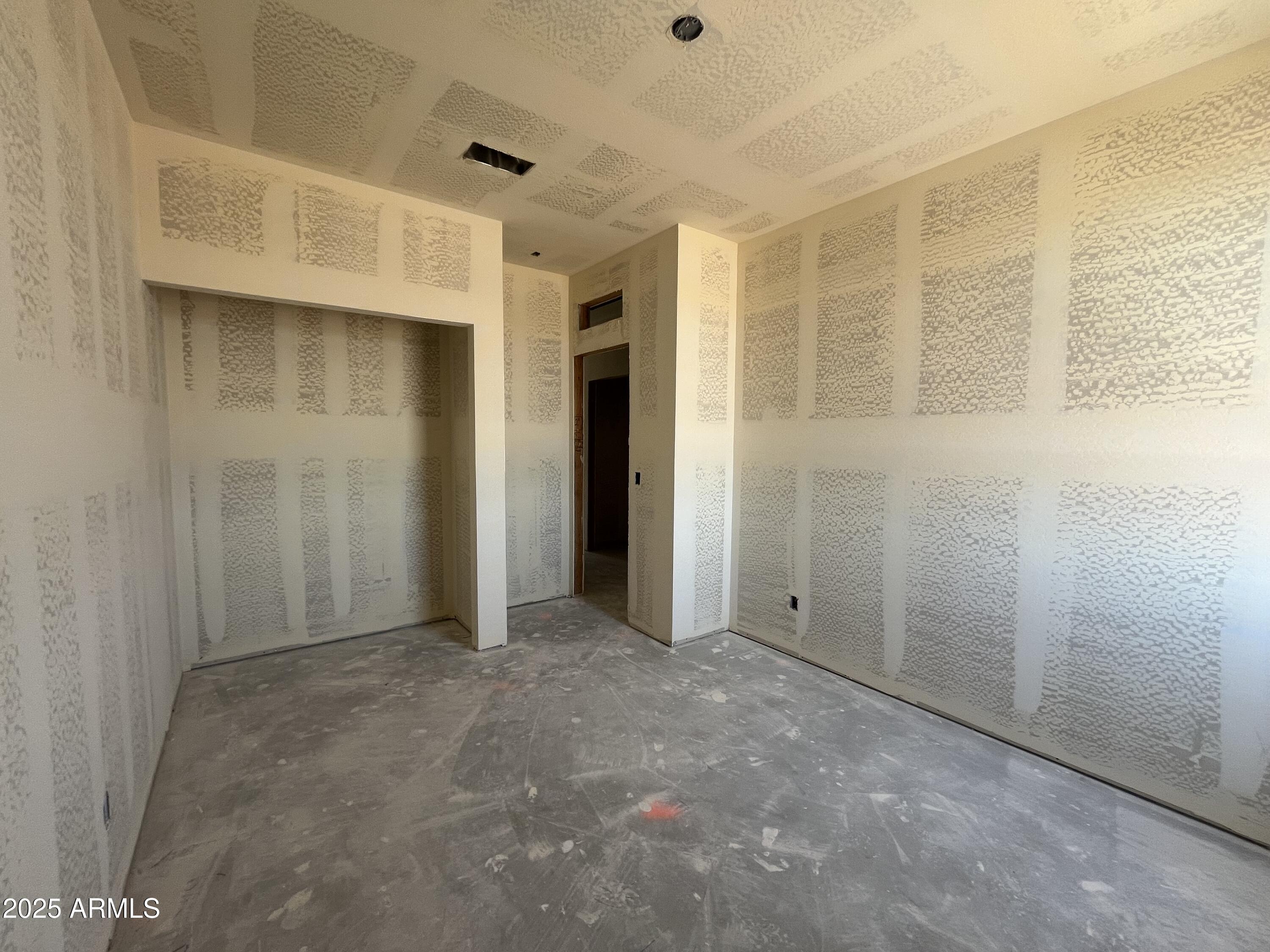 47436 W KENNER Drive