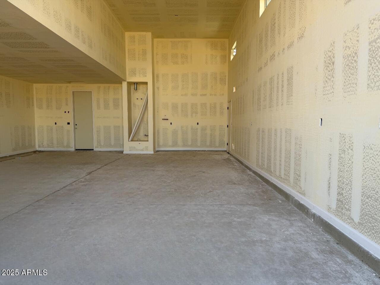 5609 W HOPI Trail