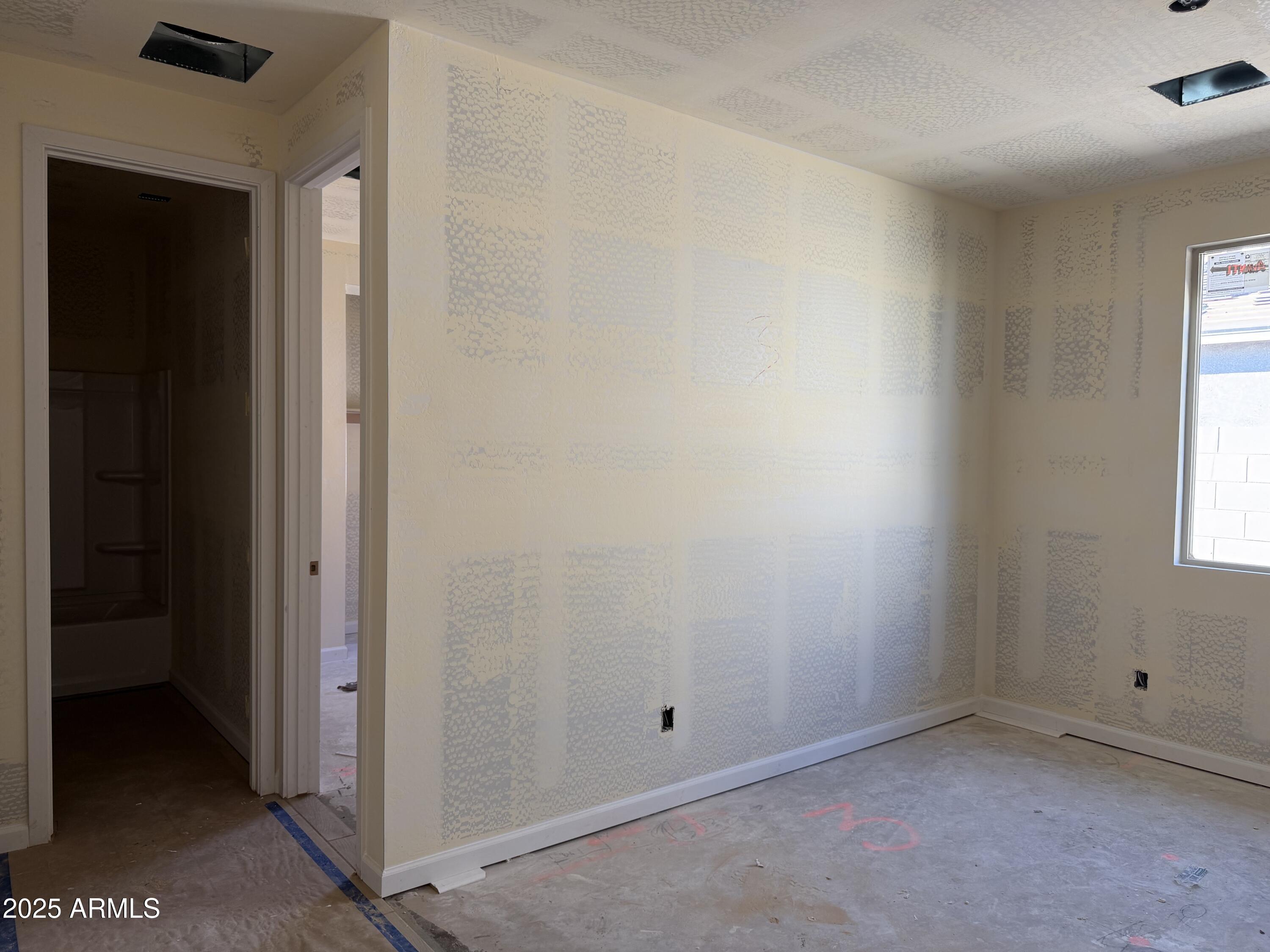 5609 W HOPI Trail
