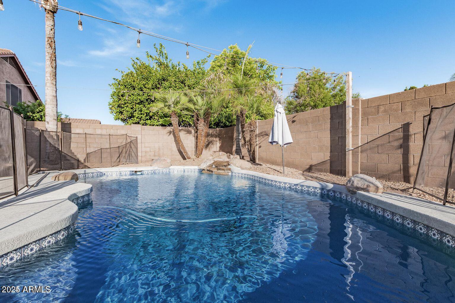 3051 E MILLBRAE Lane