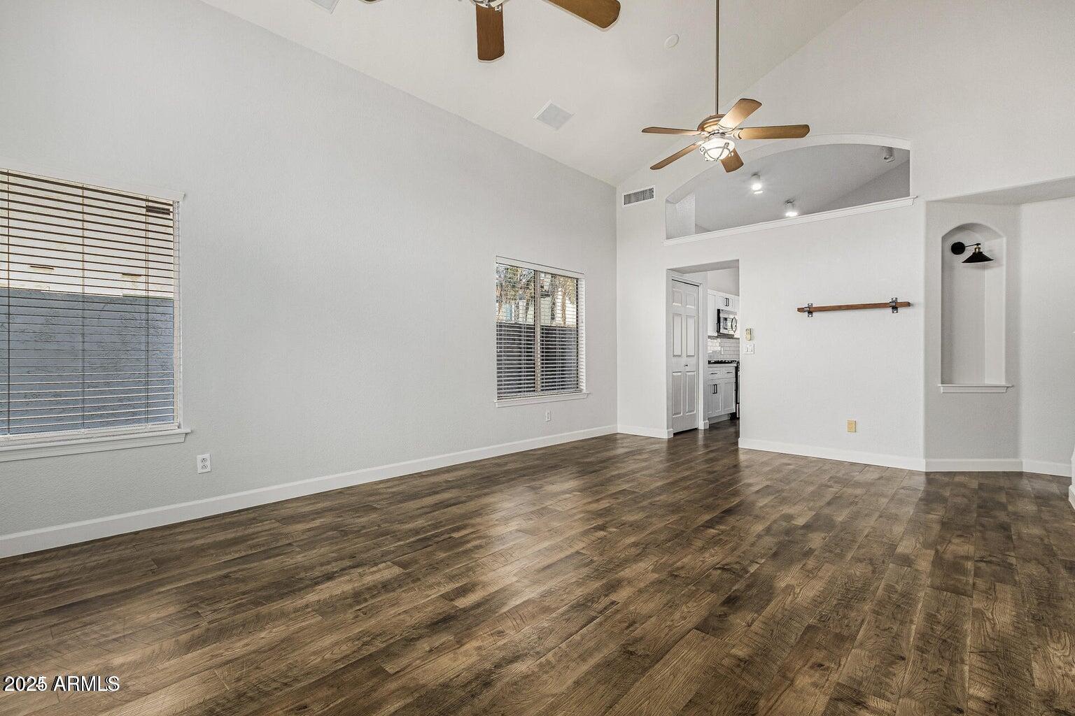 3051 E MILLBRAE Lane