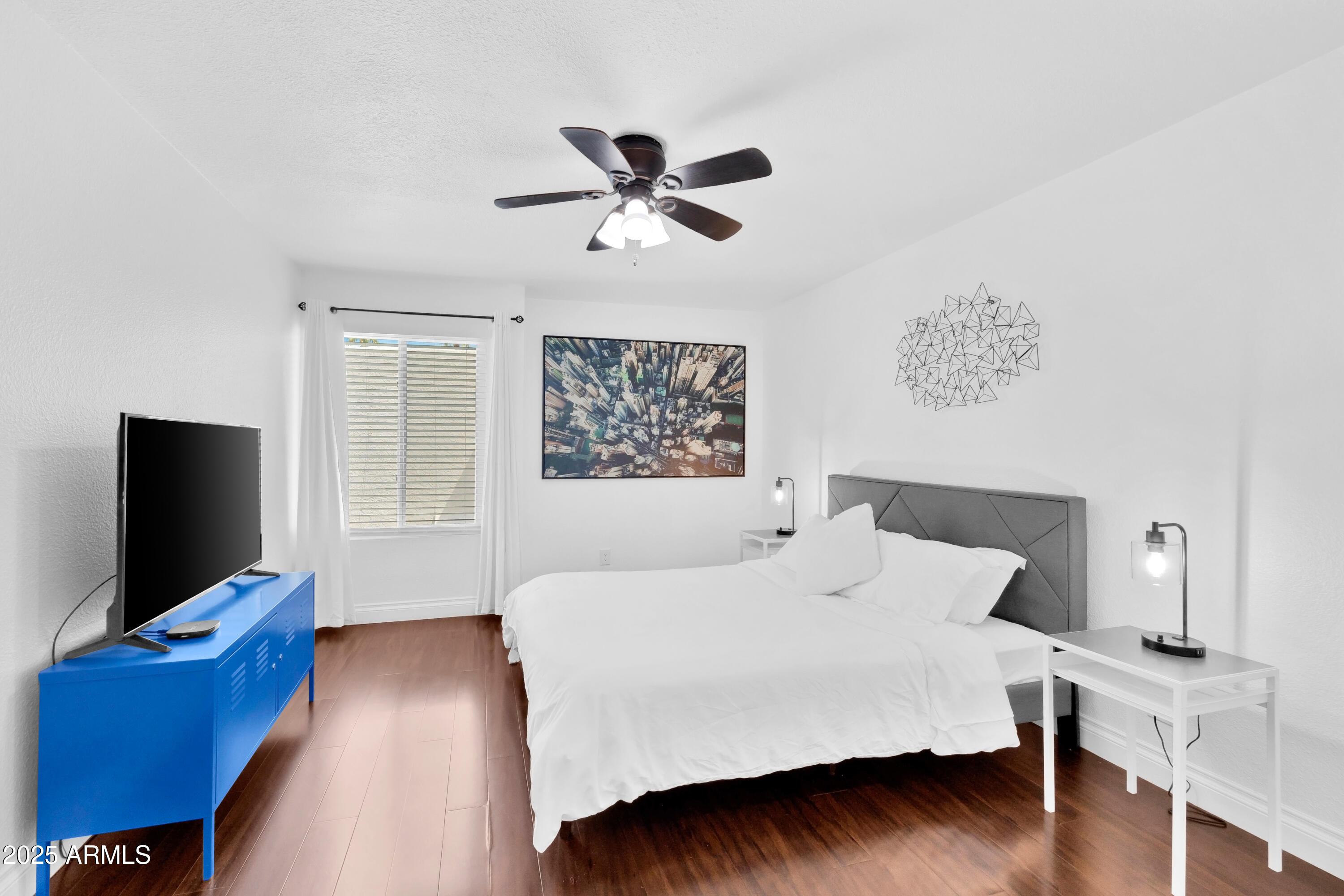 7350 N VIA PASEO DEL SUR, O202