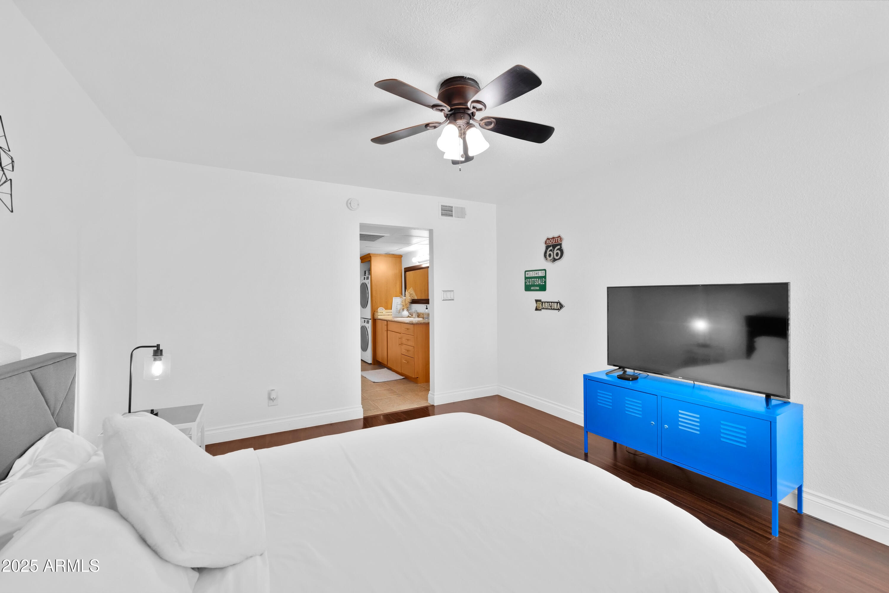 7350 N VIA PASEO DEL SUR, O202