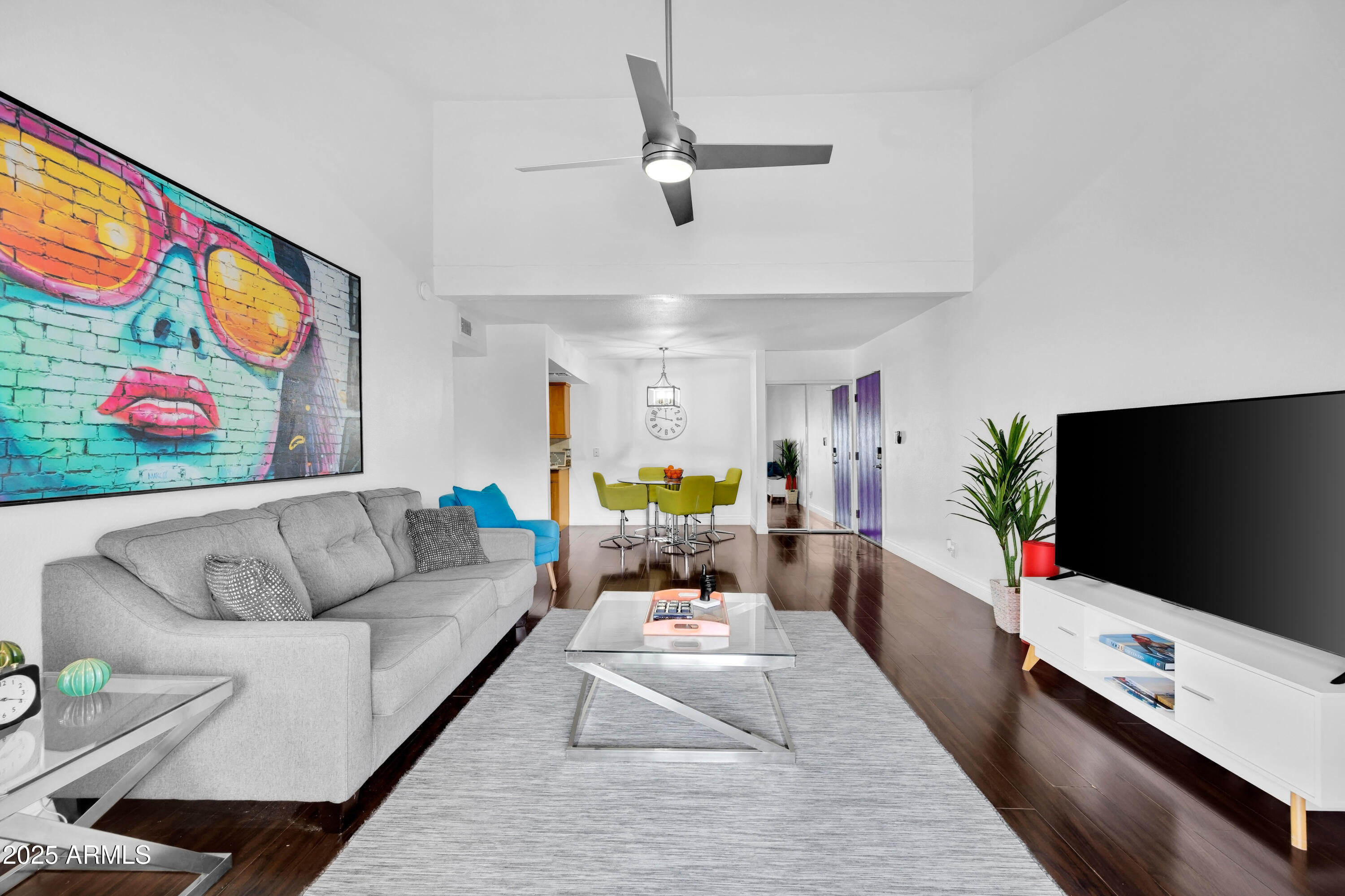 7350 N VIA PASEO DEL SUR, O202