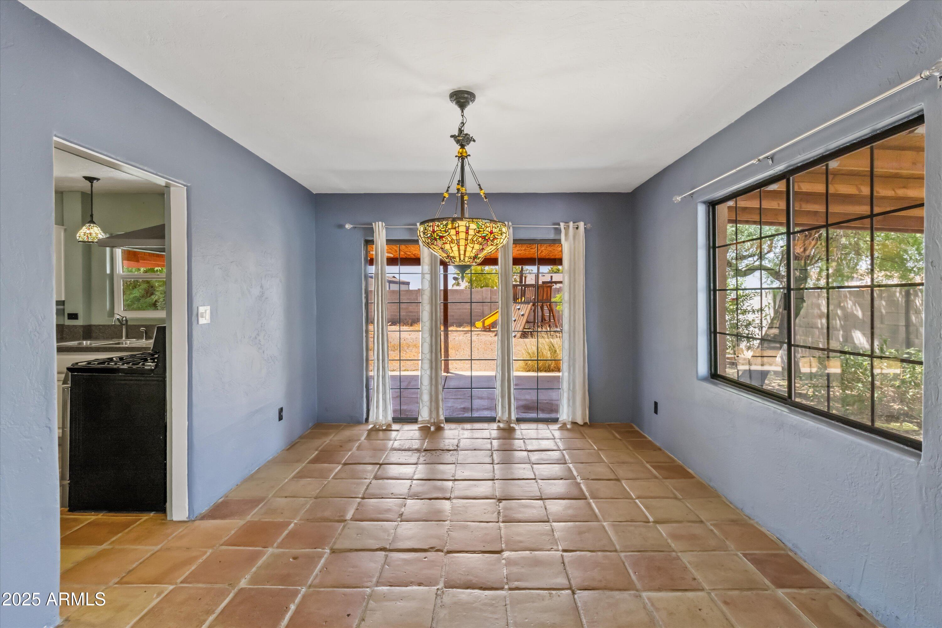 1741 W Wickieup Lane