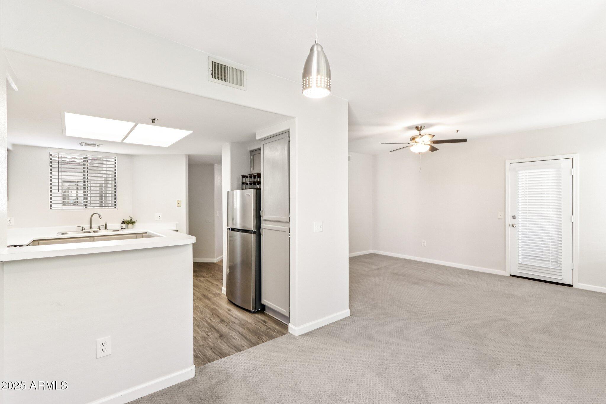 4925 E DESERT COVE Avenue, 240