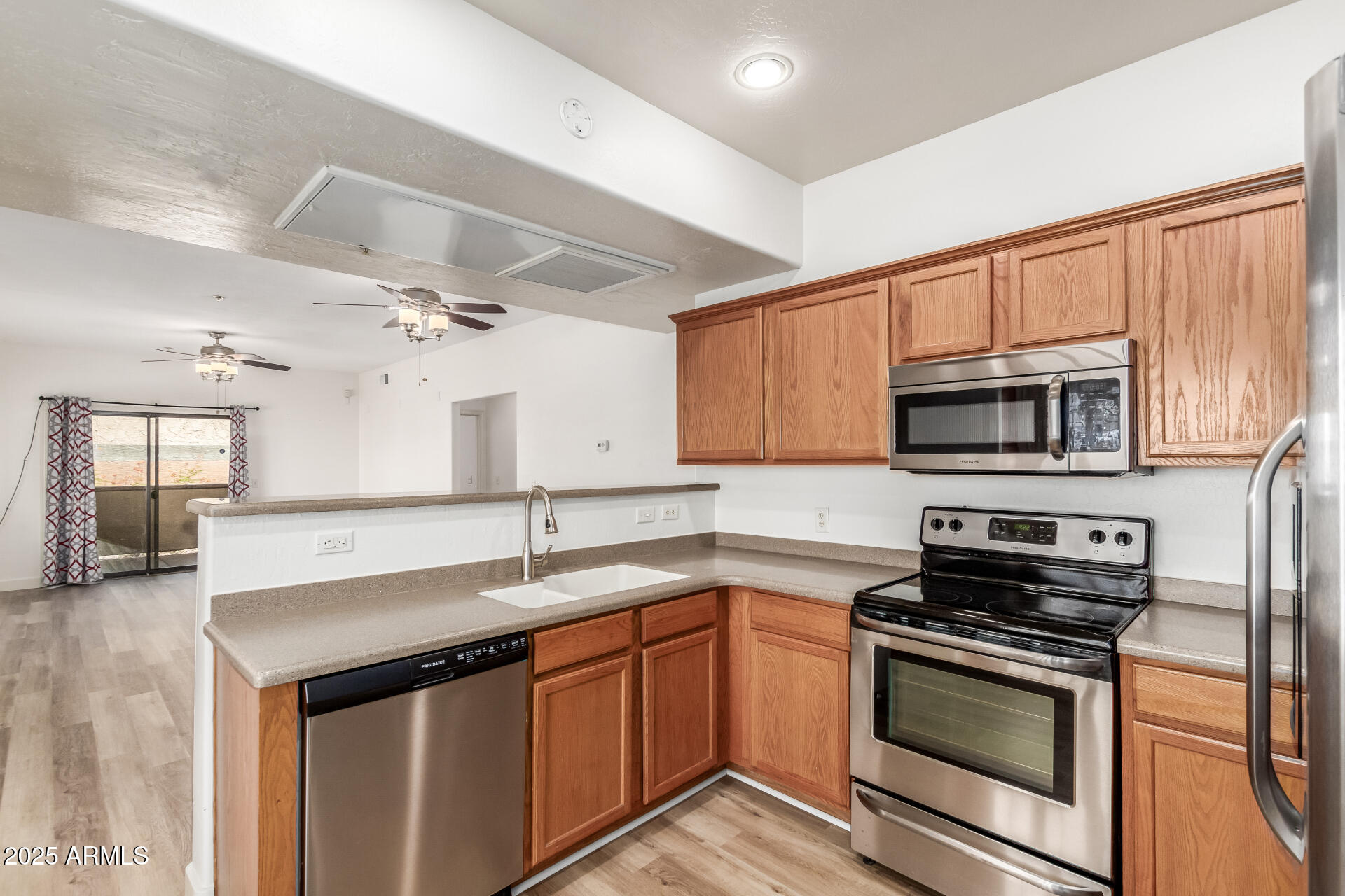 6770 N 47TH Avenue, 1004