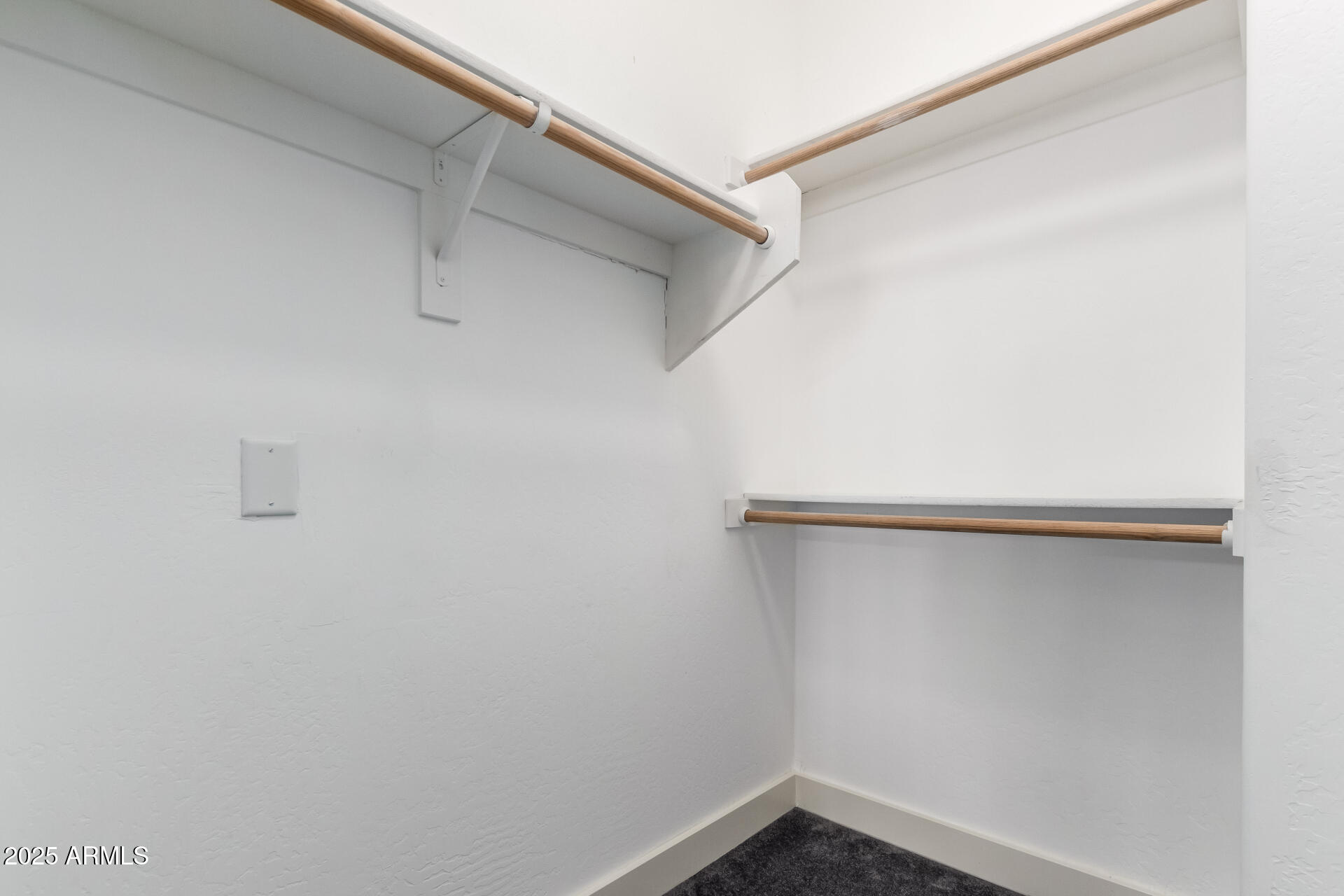 6770 N 47TH Avenue, 1004