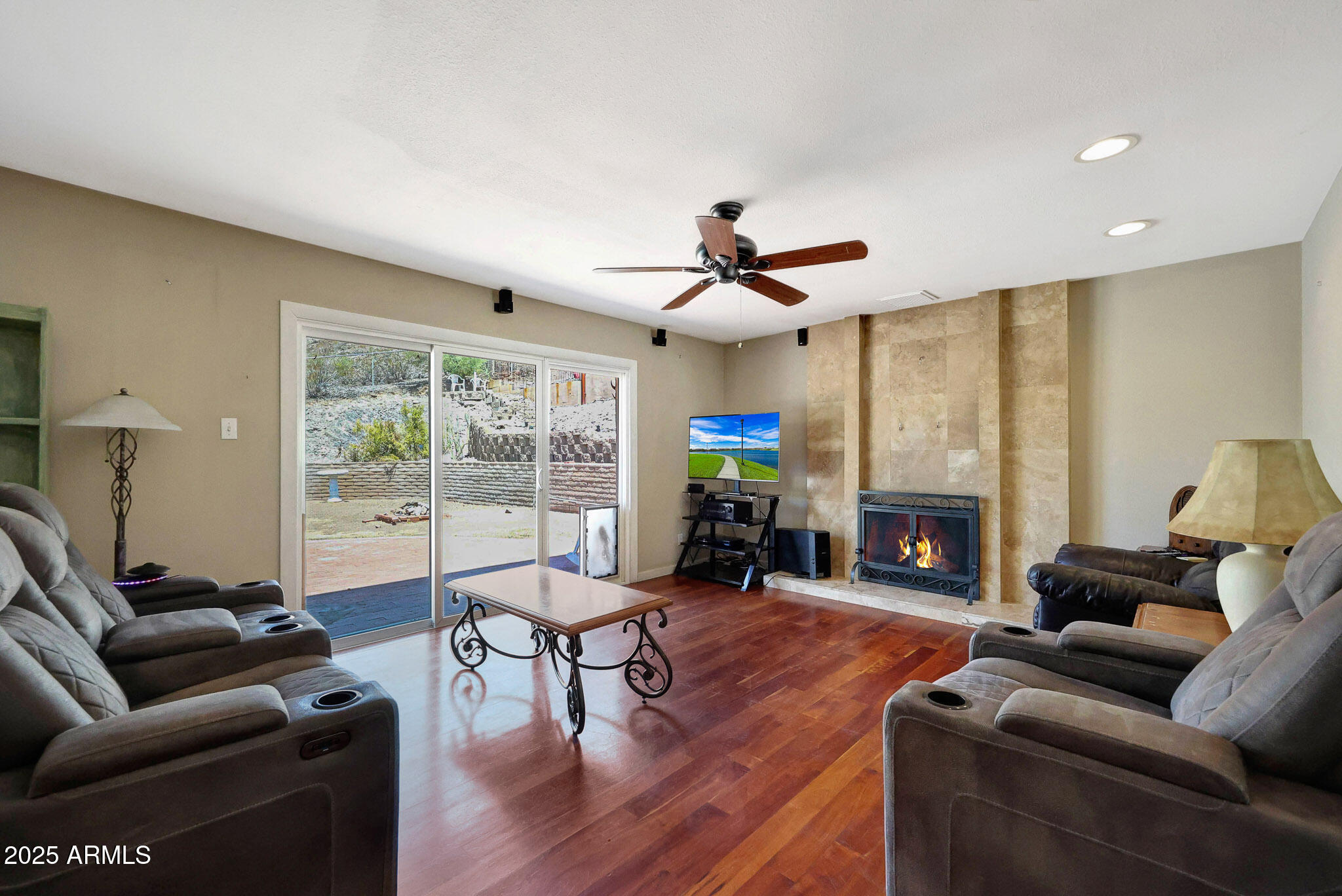 2202 E BELMONT Avenue