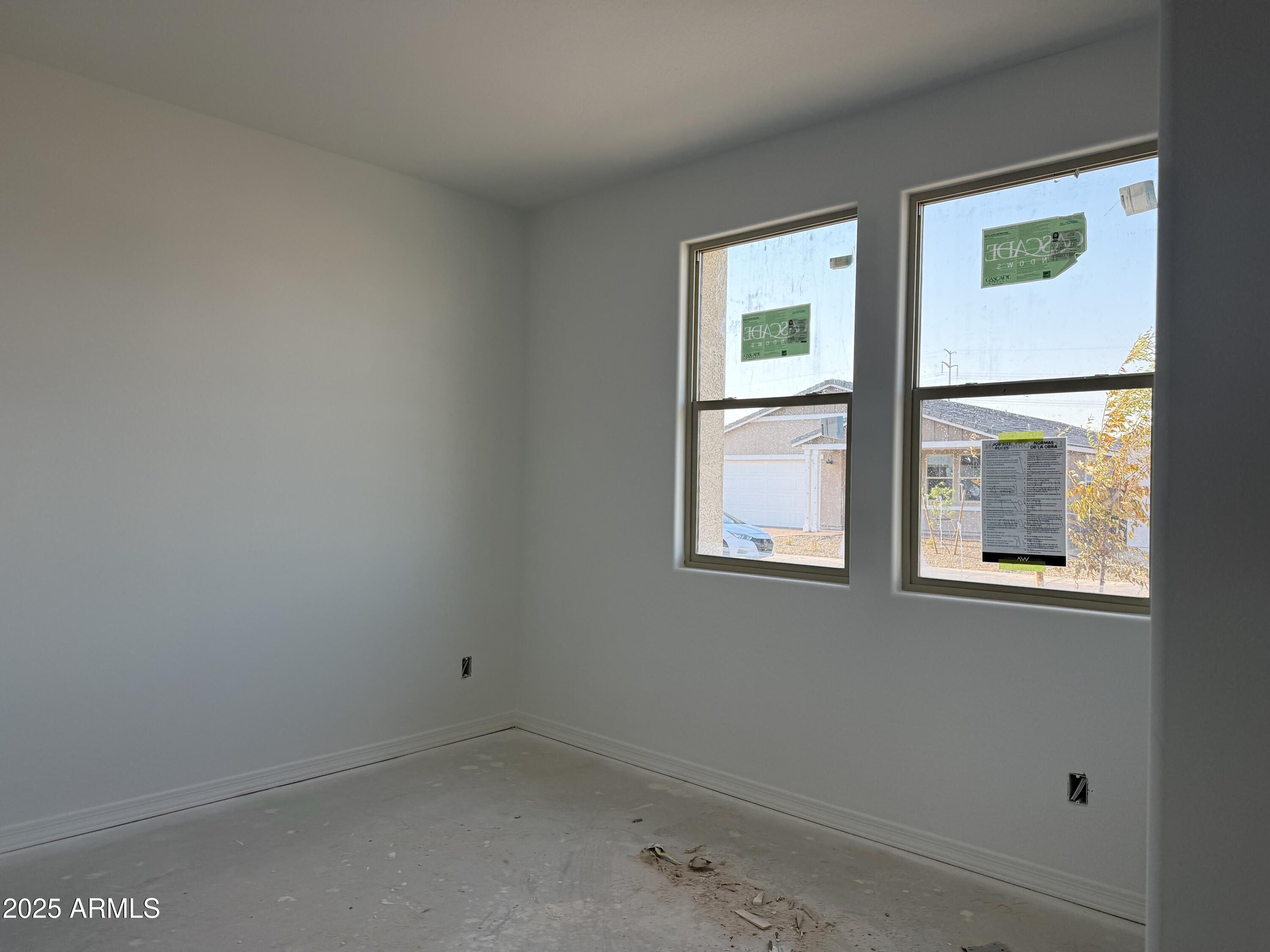 9523 W PARKWAY Drive