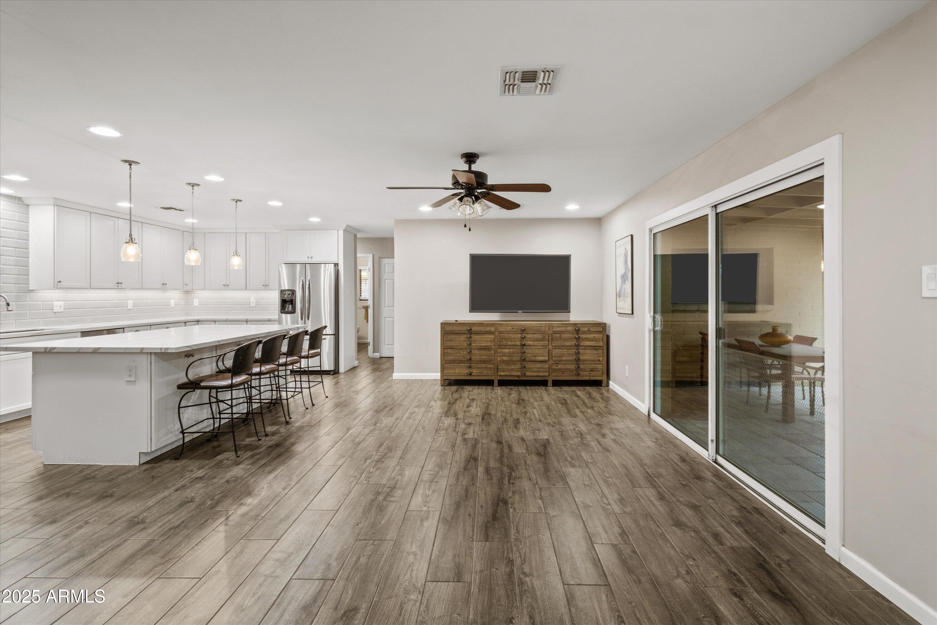 5101 W Monte Cristo Avenue