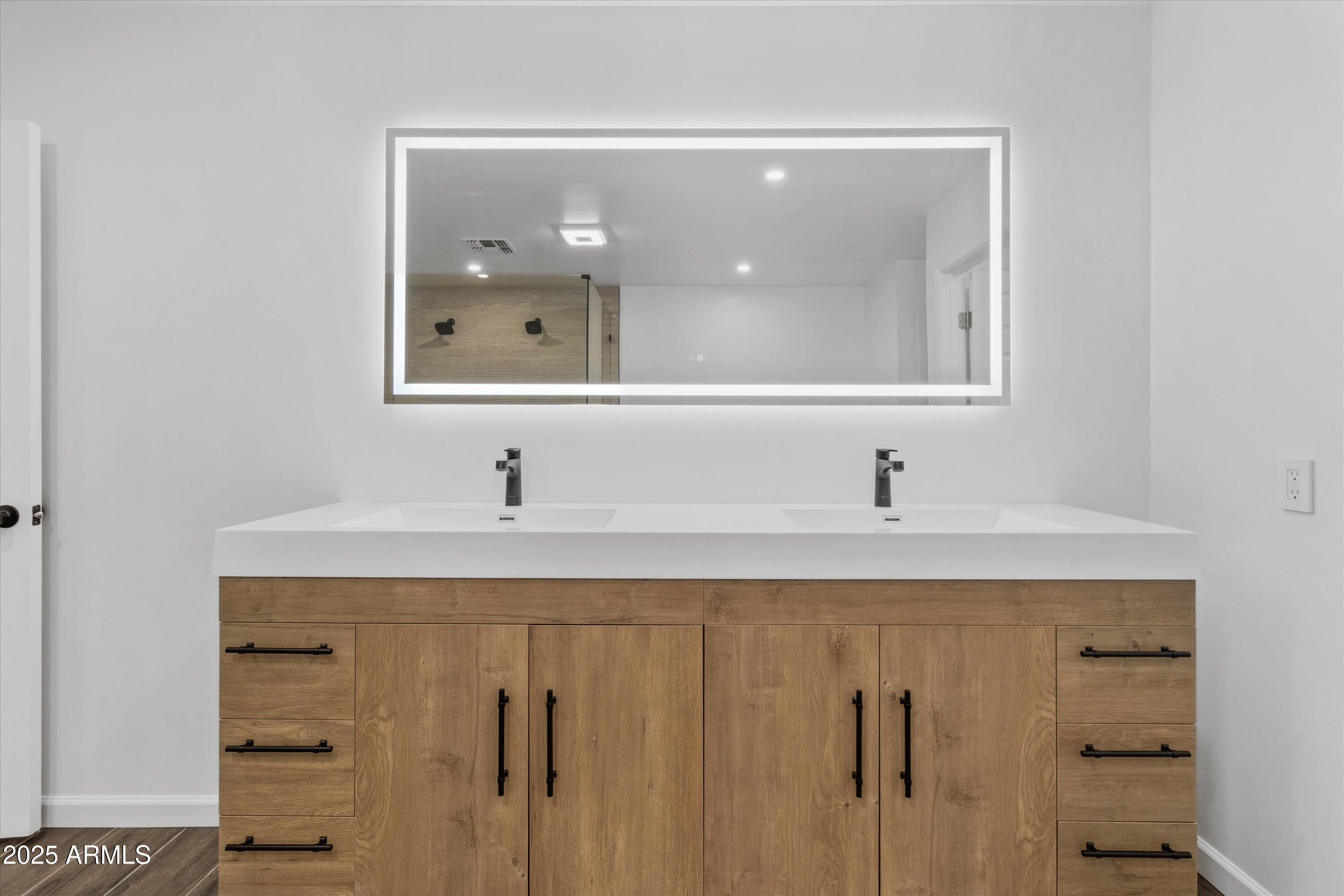 5101 W Monte Cristo Avenue