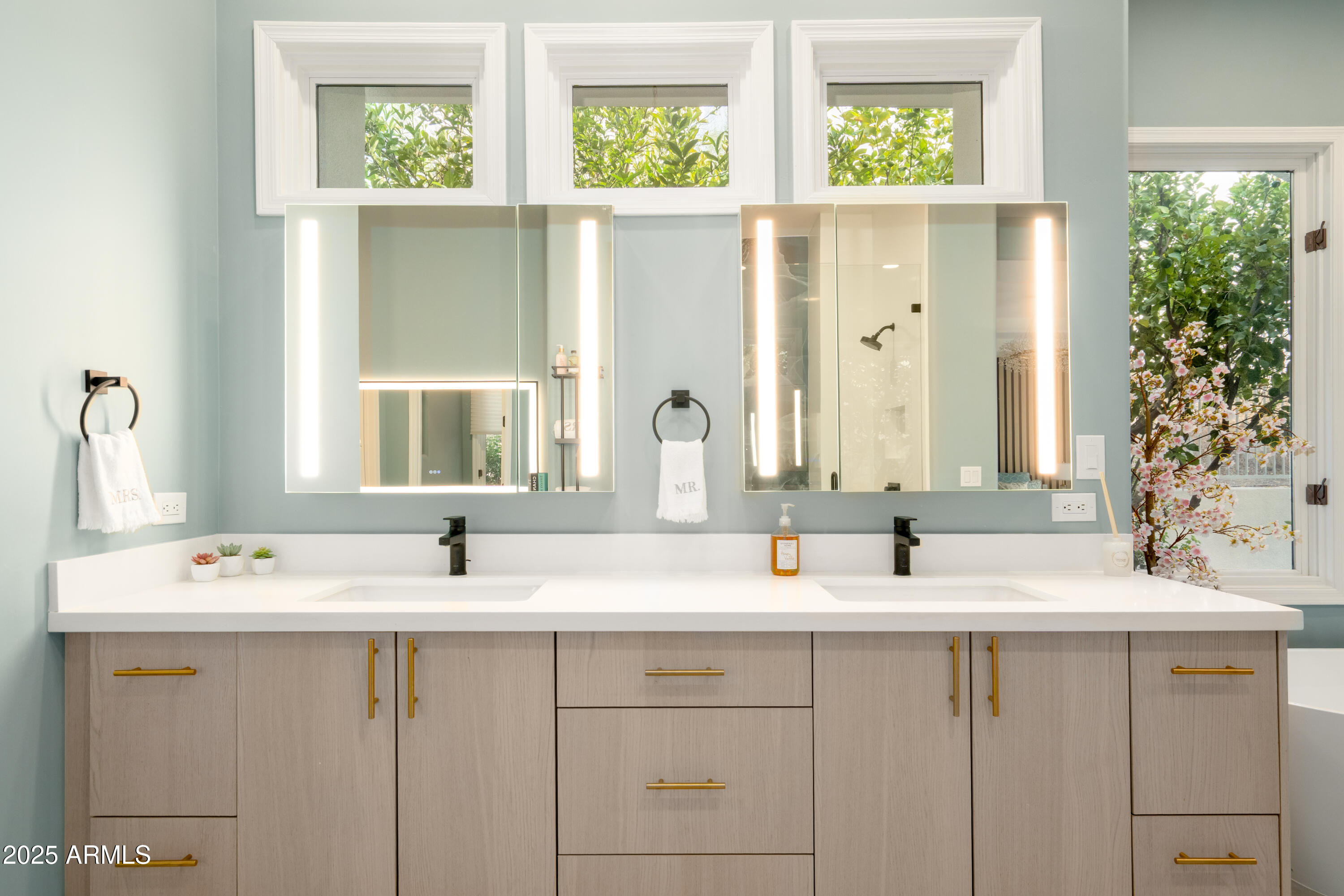 13610 N Sunflower Drive