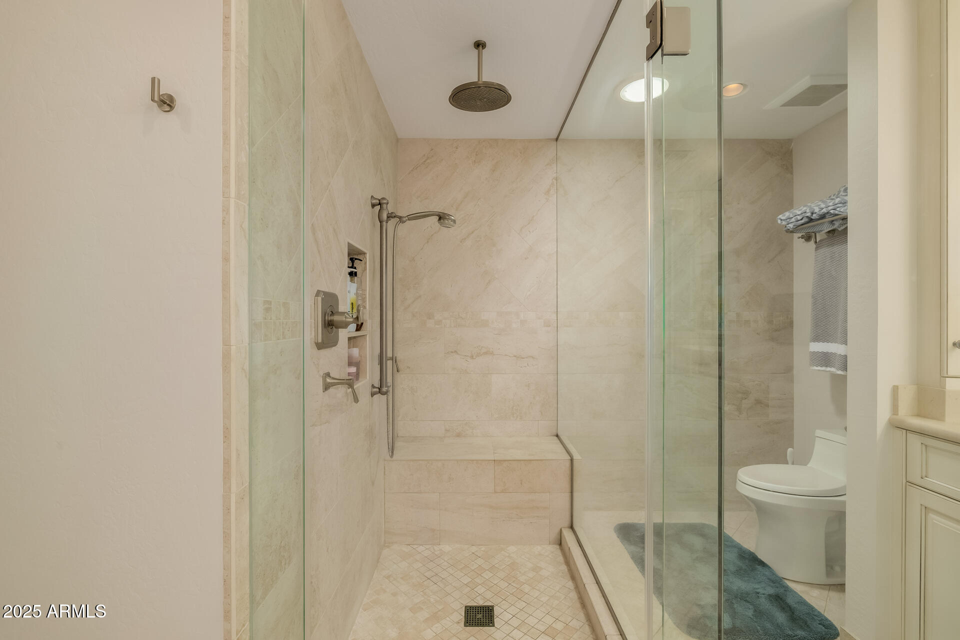 7322 E MCLELLAN Boulevard