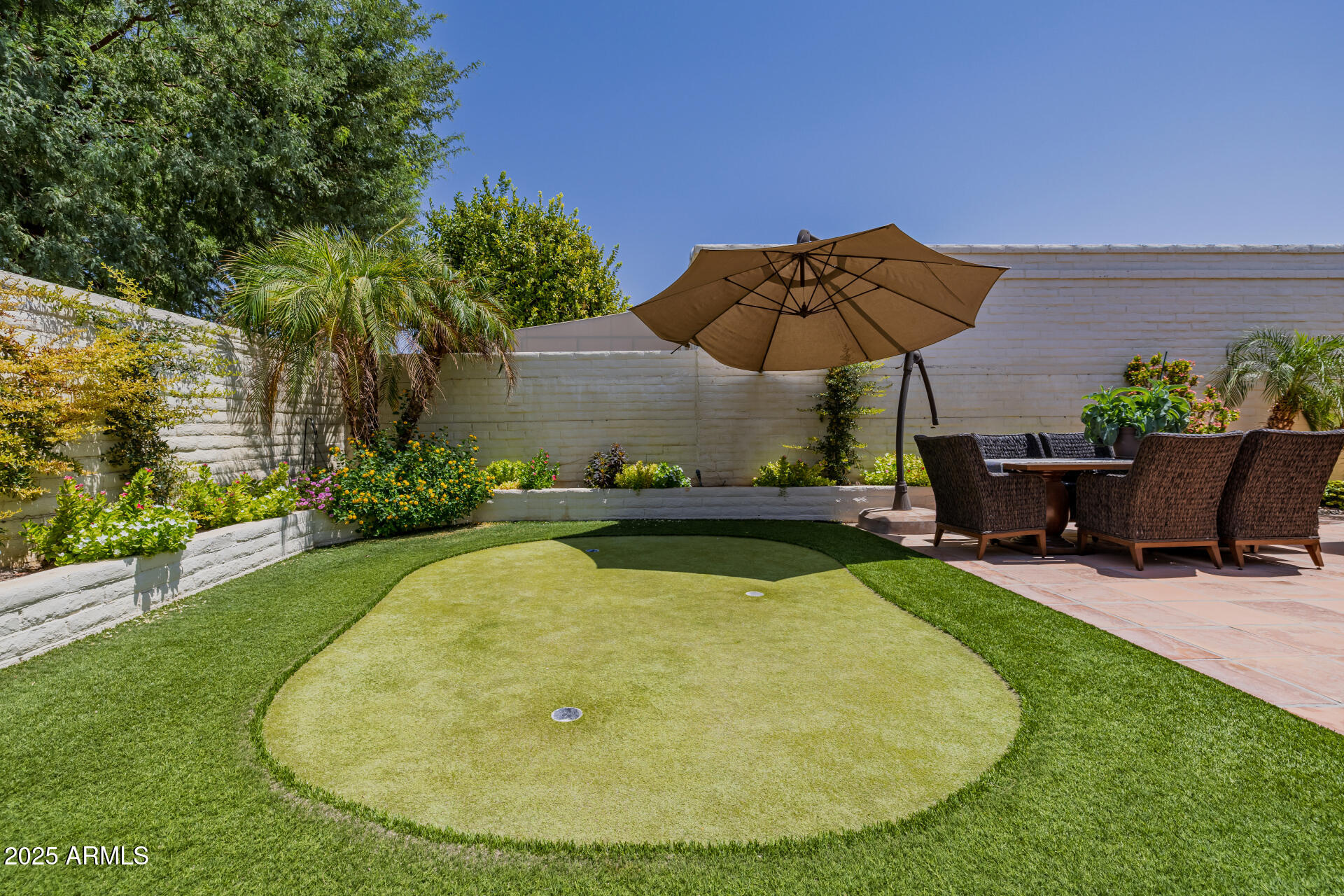 7322 E MCLELLAN Boulevard