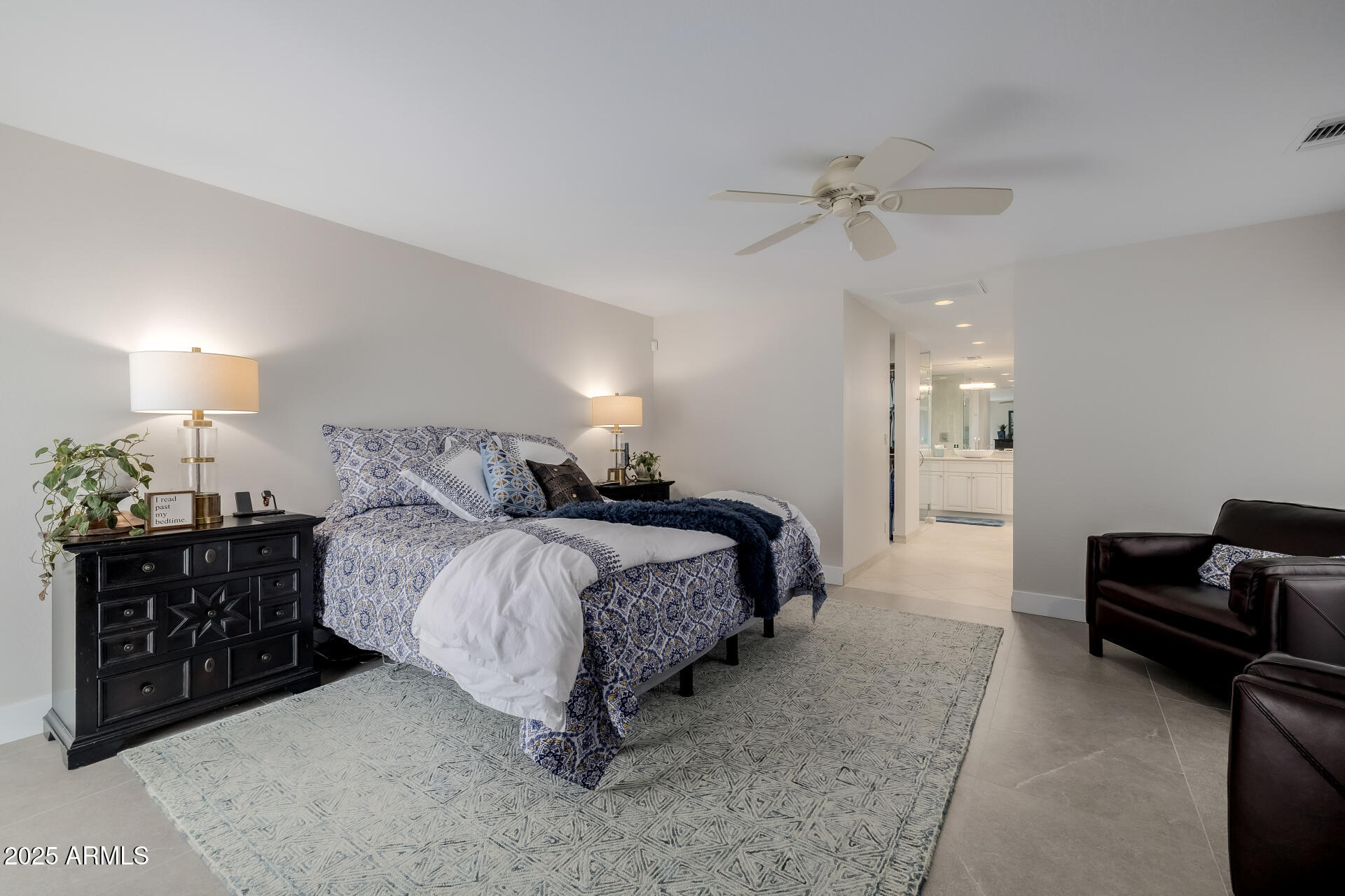 7322 E MCLELLAN Boulevard