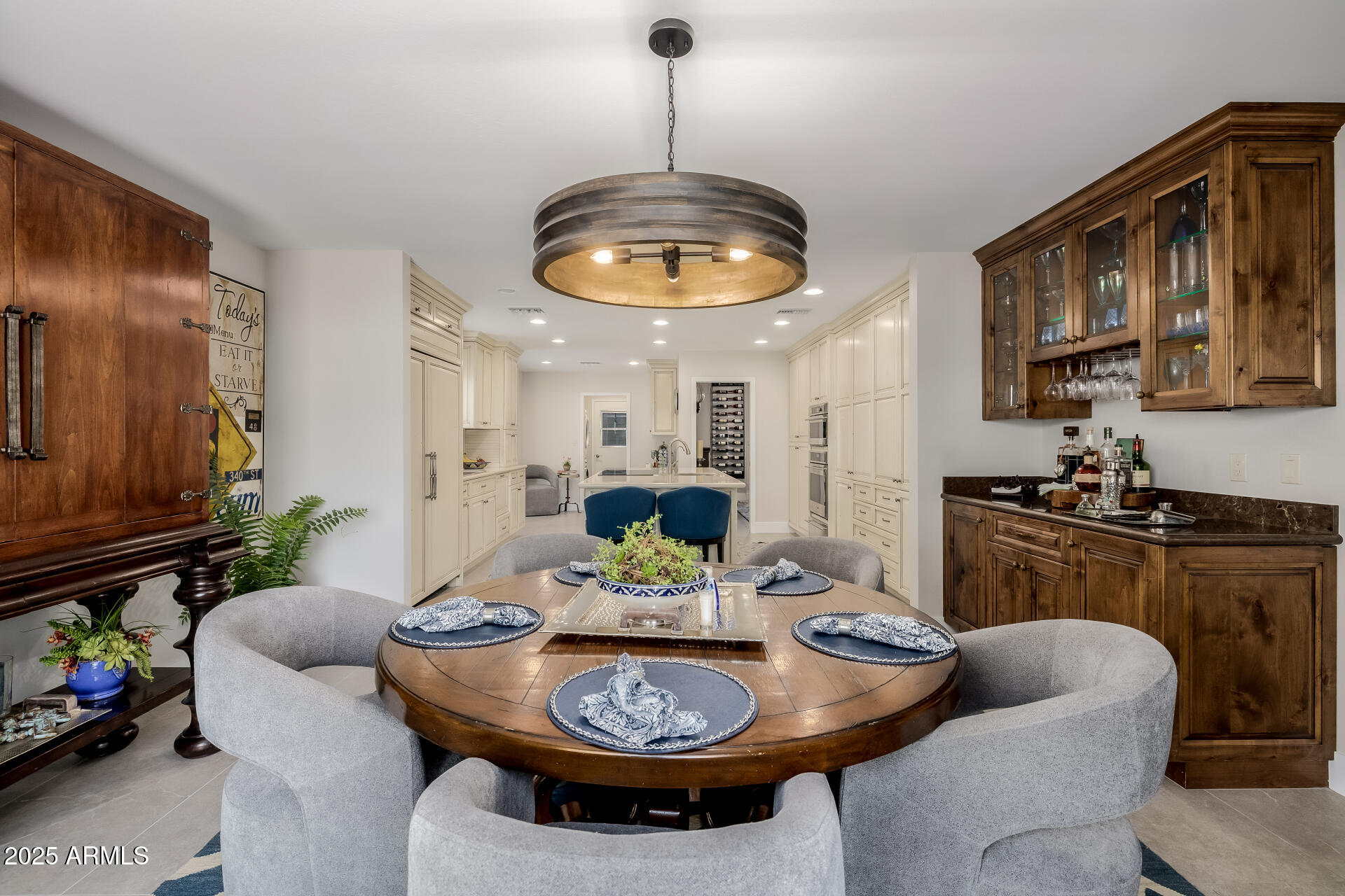 7322 E MCLELLAN Boulevard