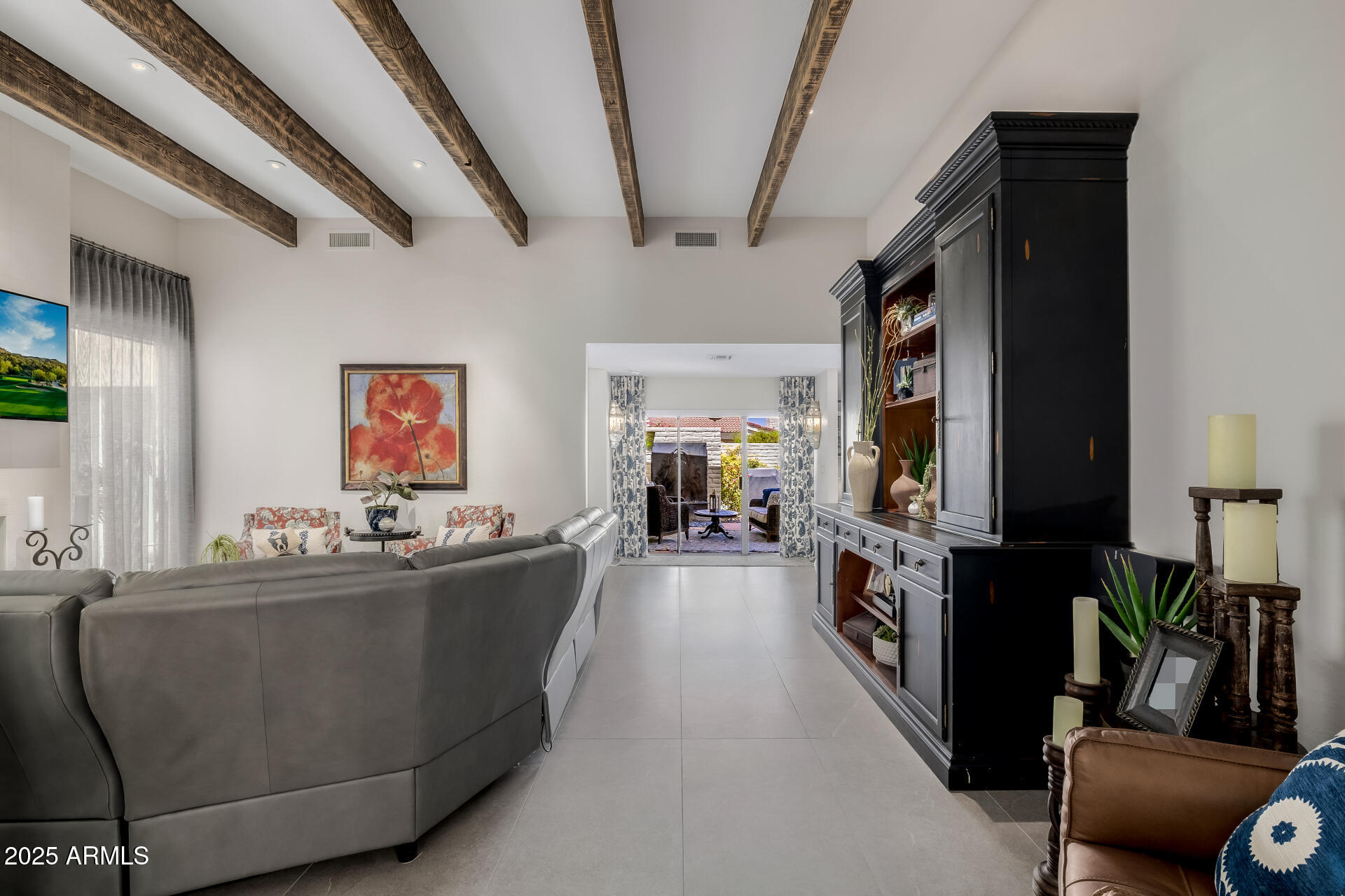 7322 E MCLELLAN Boulevard