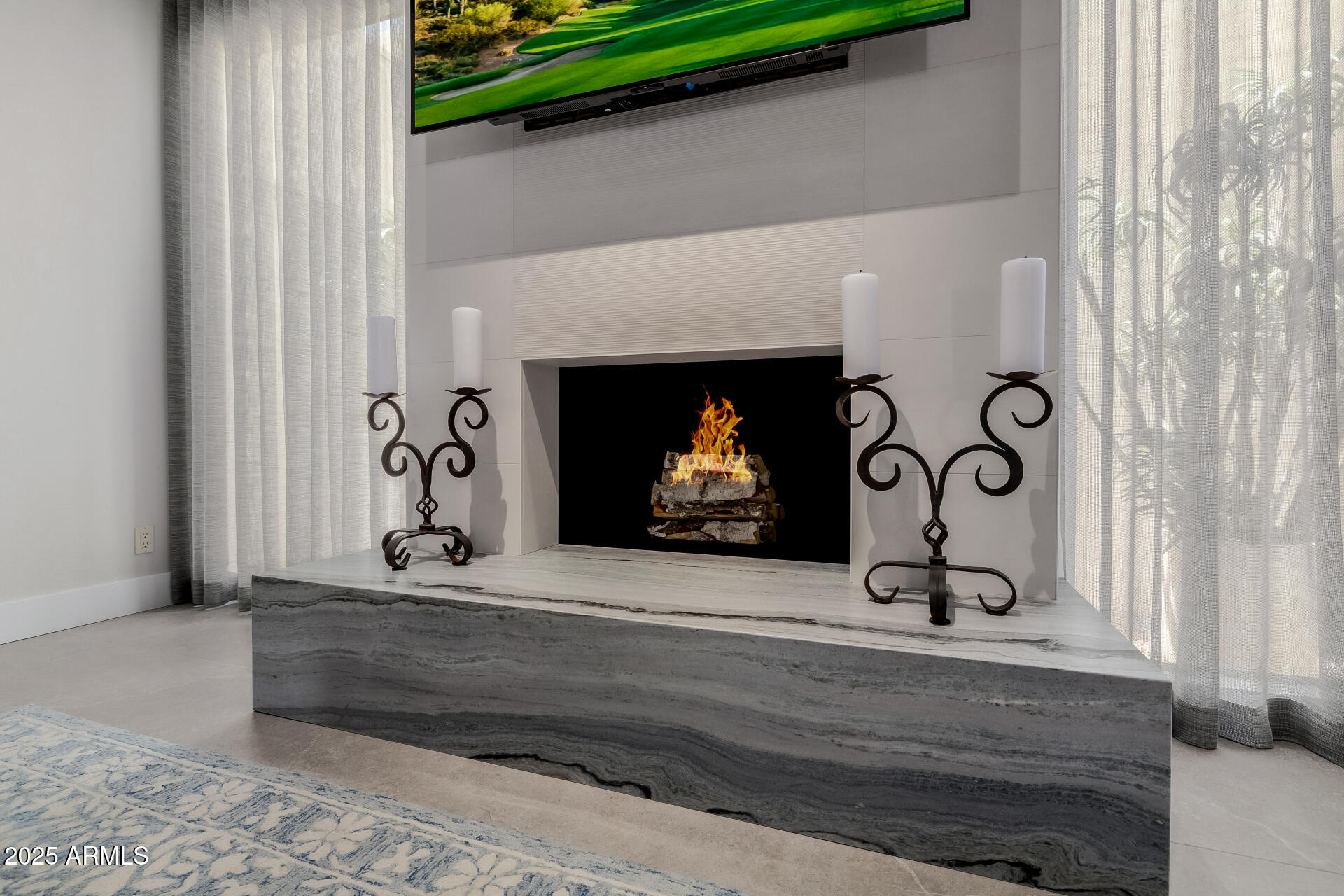 7322 E MCLELLAN Boulevard