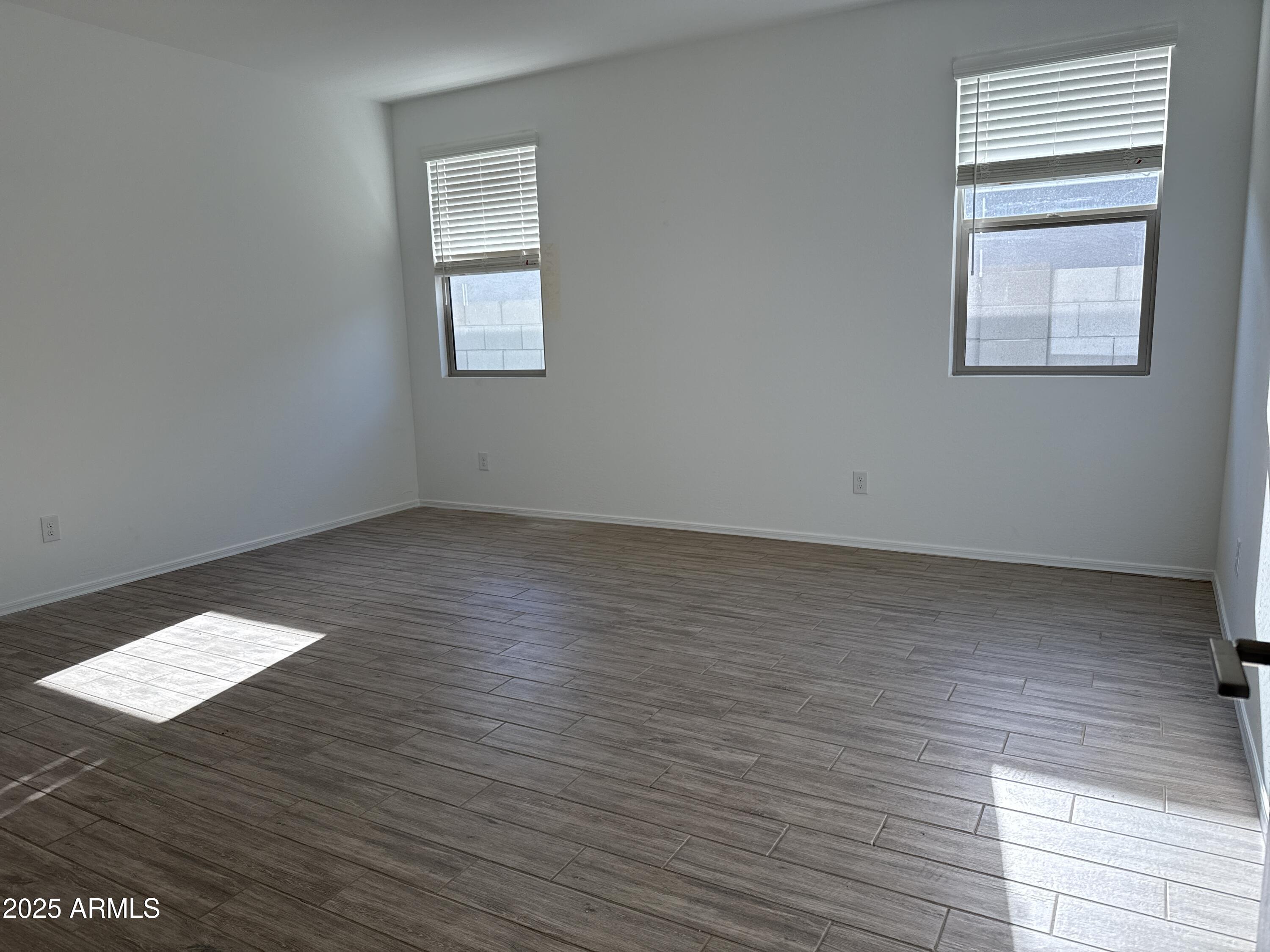 24137 W BOWKER Street