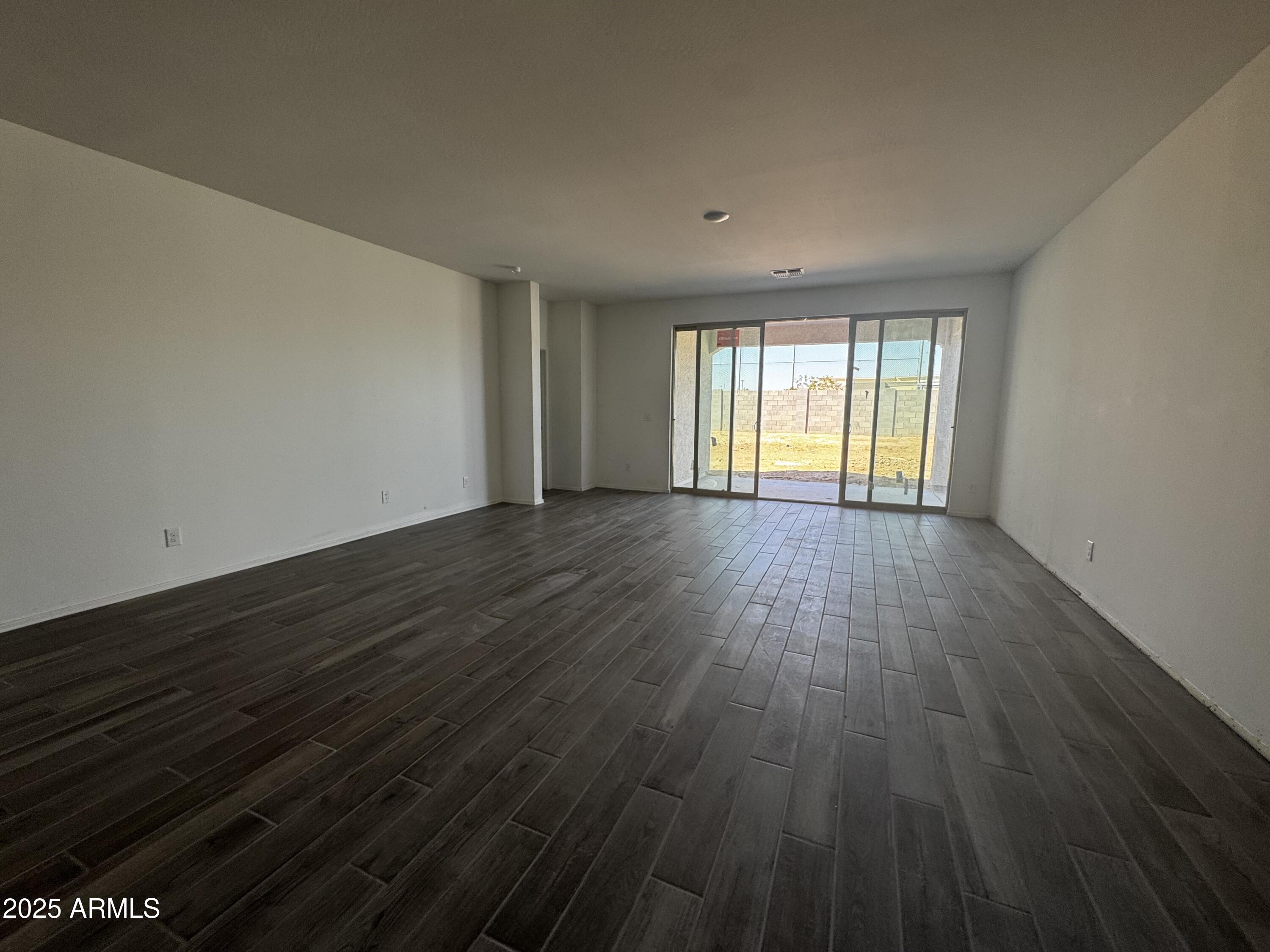 24144 W BOWKER Street