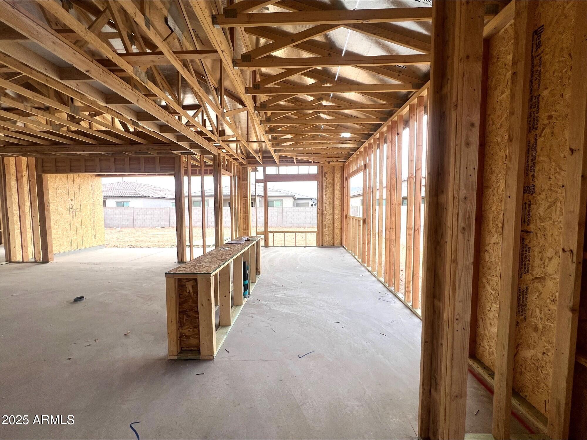 22949 E TWIN ACRES Drive